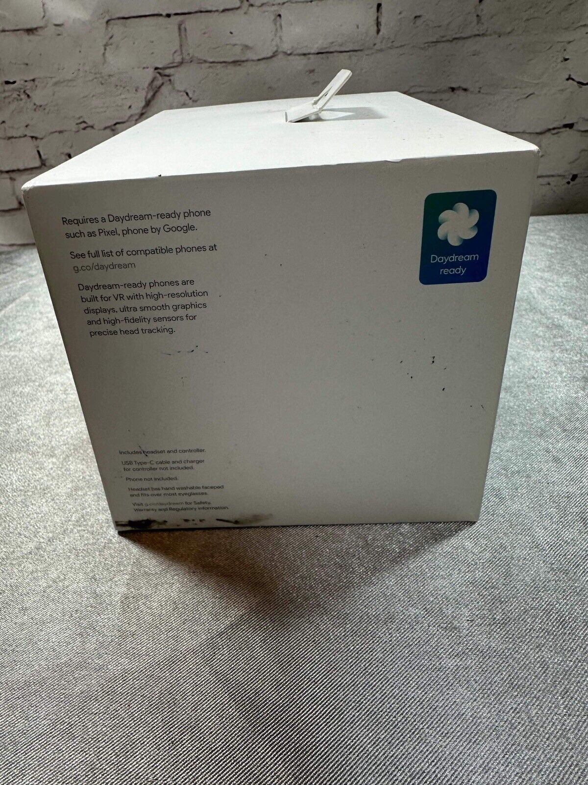 Google Daydream View VR Headset - Slate