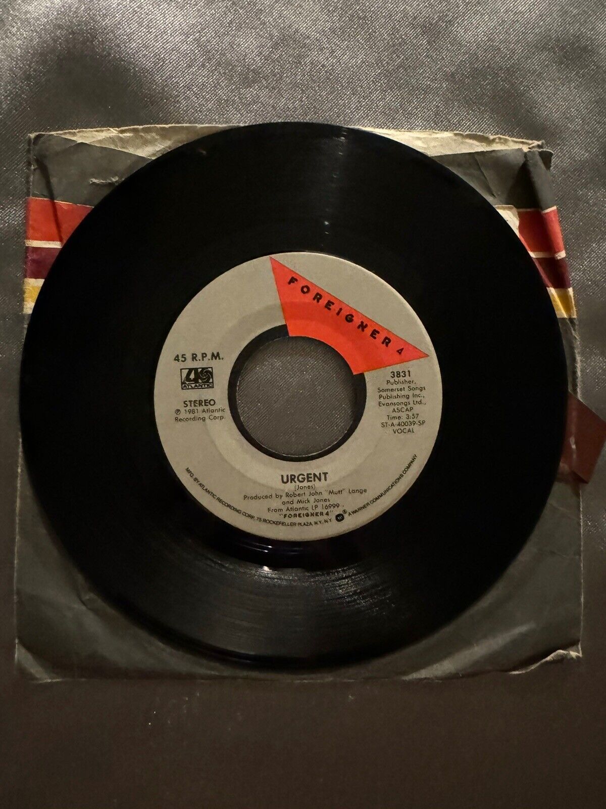 Foreigner – Urgent/Girl on the moon 1981 7" Single 3831