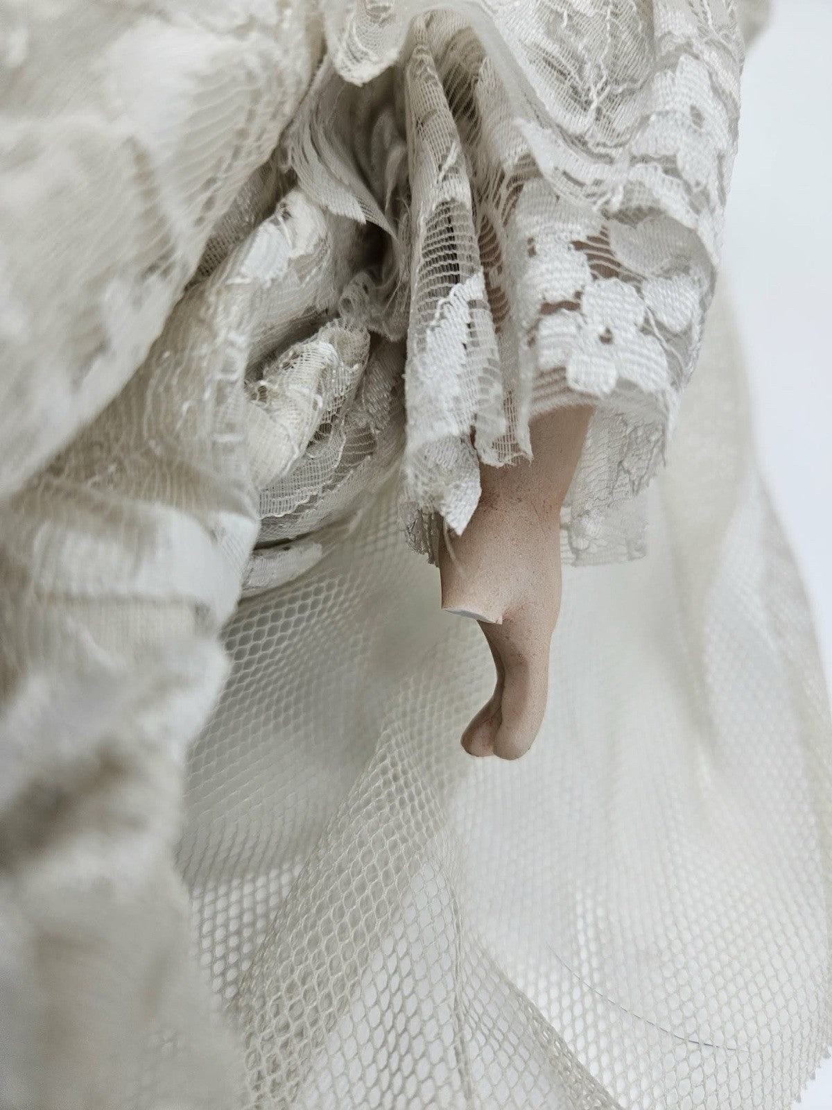 Vintage 1977 Albert E. Price Porcelain Bride Doll