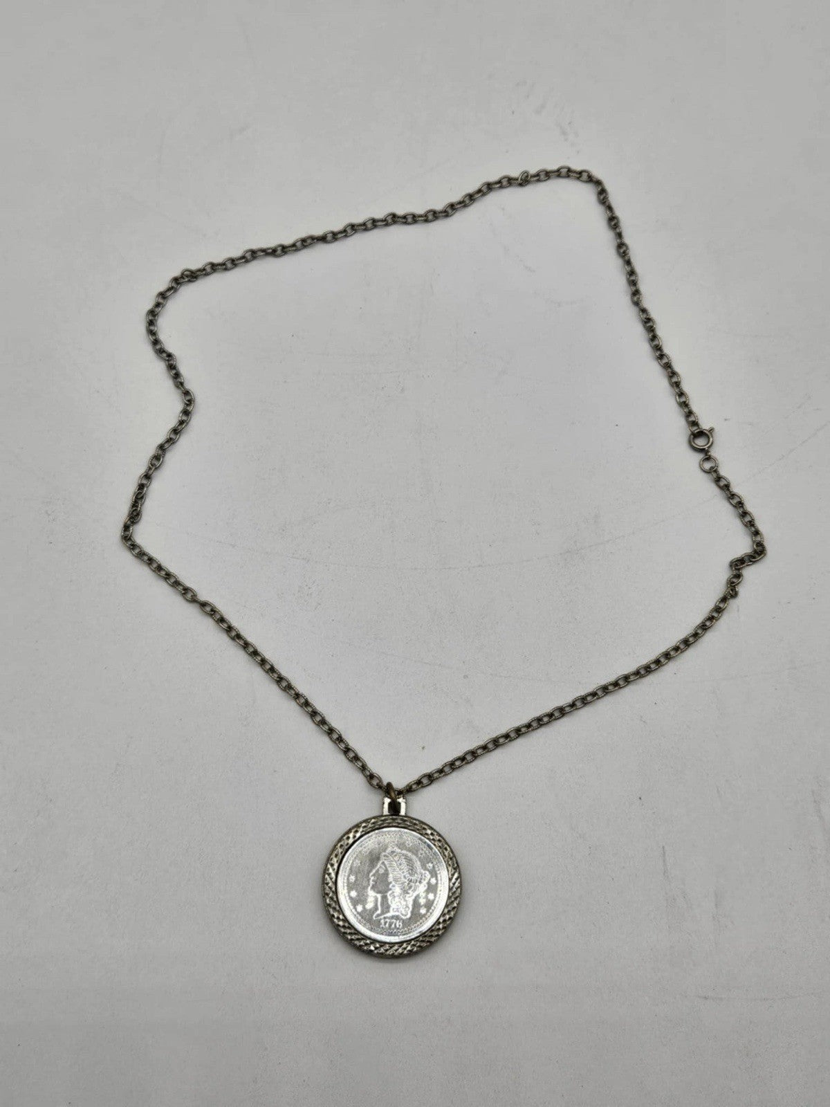 Vintage Bicentennial 1776 Twenty D Coin Necklace Pendant Silver Tone 12” Chain