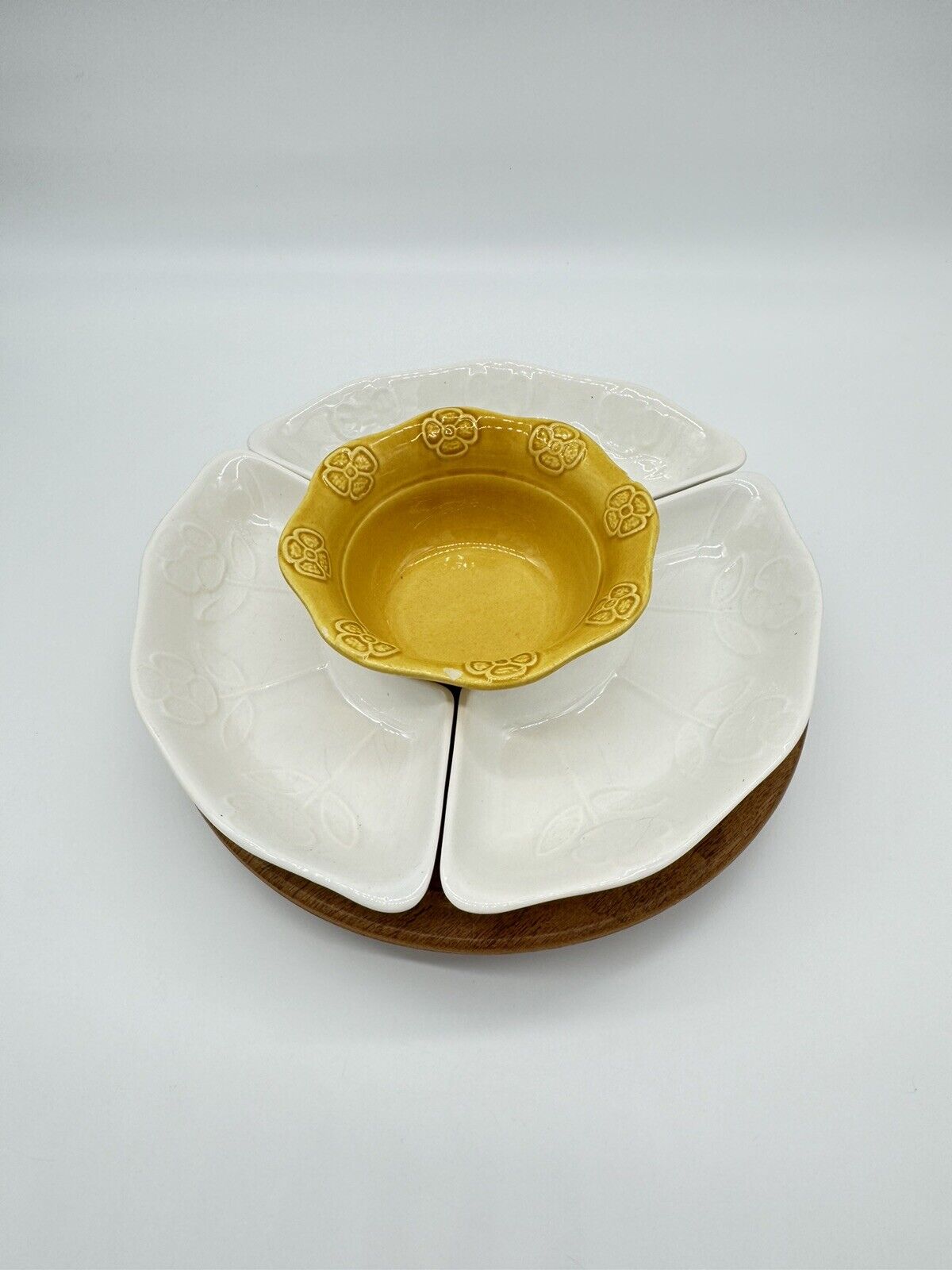 Vtg. CALIFORNIA POTTERY USA 259 Wooden Lazy Susan Relish/Chips/Serving Dishes