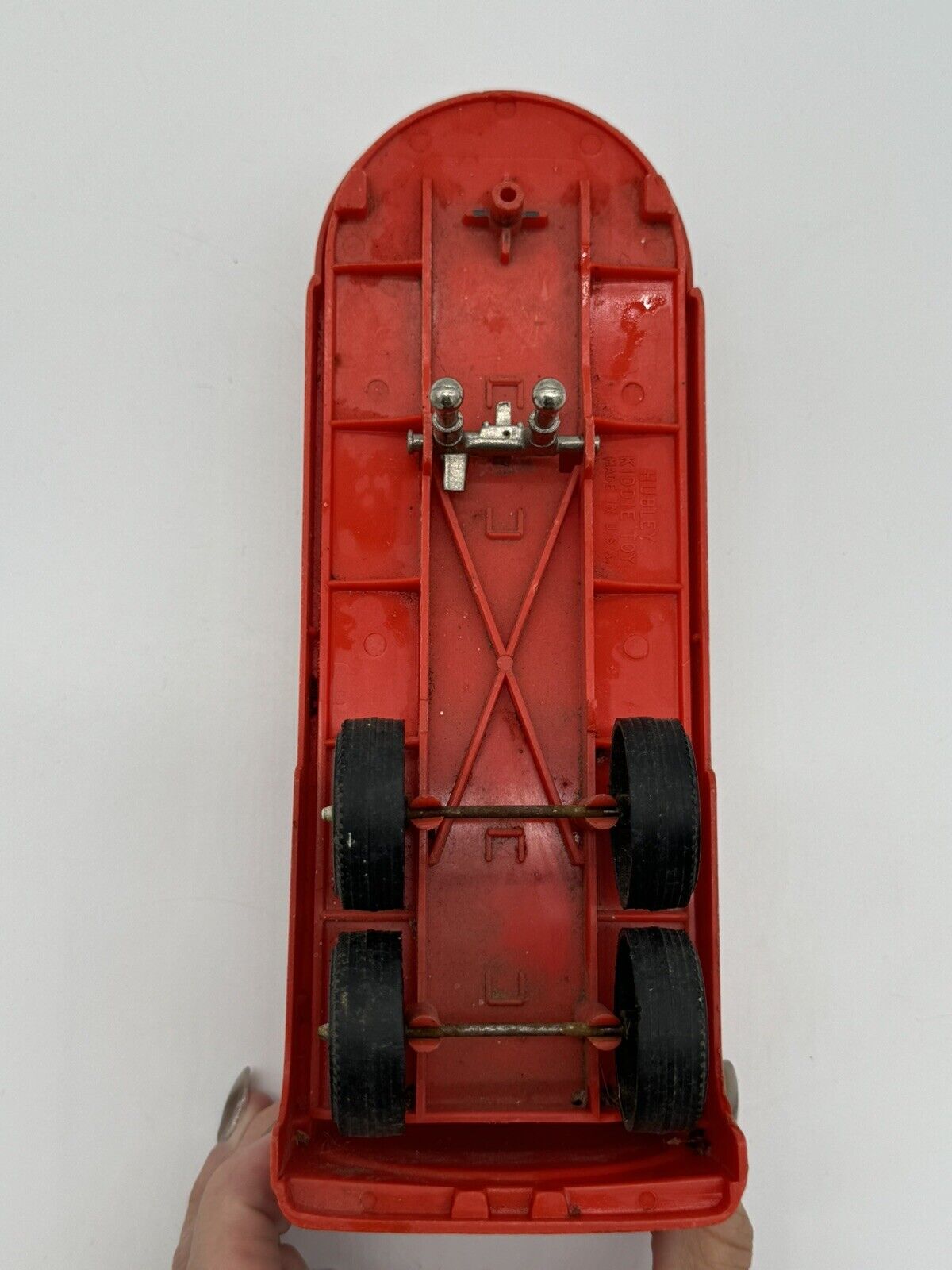 Vintage Hubley Kiddie Toy Tiny Town Motor Oil & Gasoline Tanker 1950's Red 005