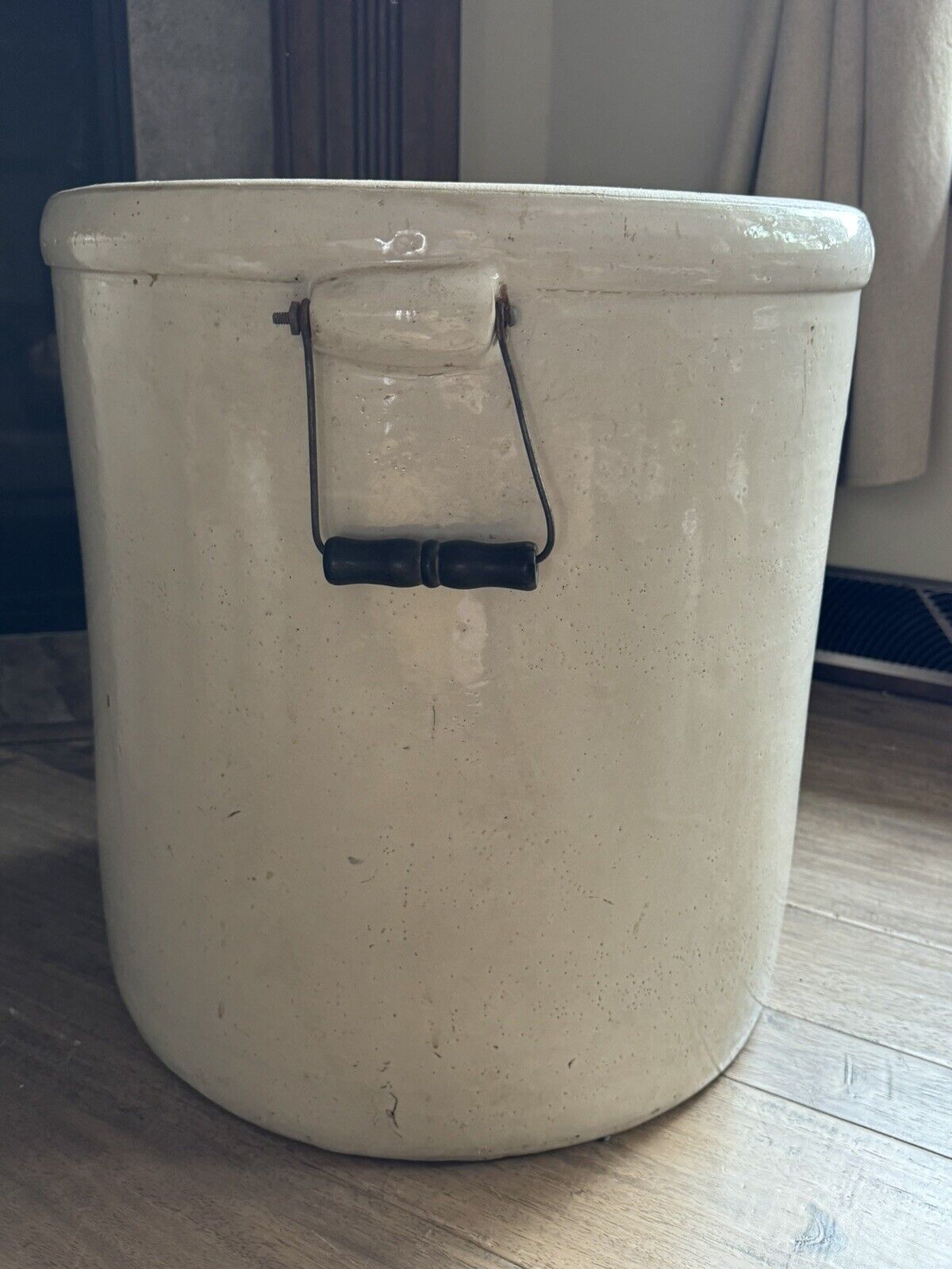 Antique Red Wing Union Stoneware 15 Gallon Crock W/ Wooden Handles