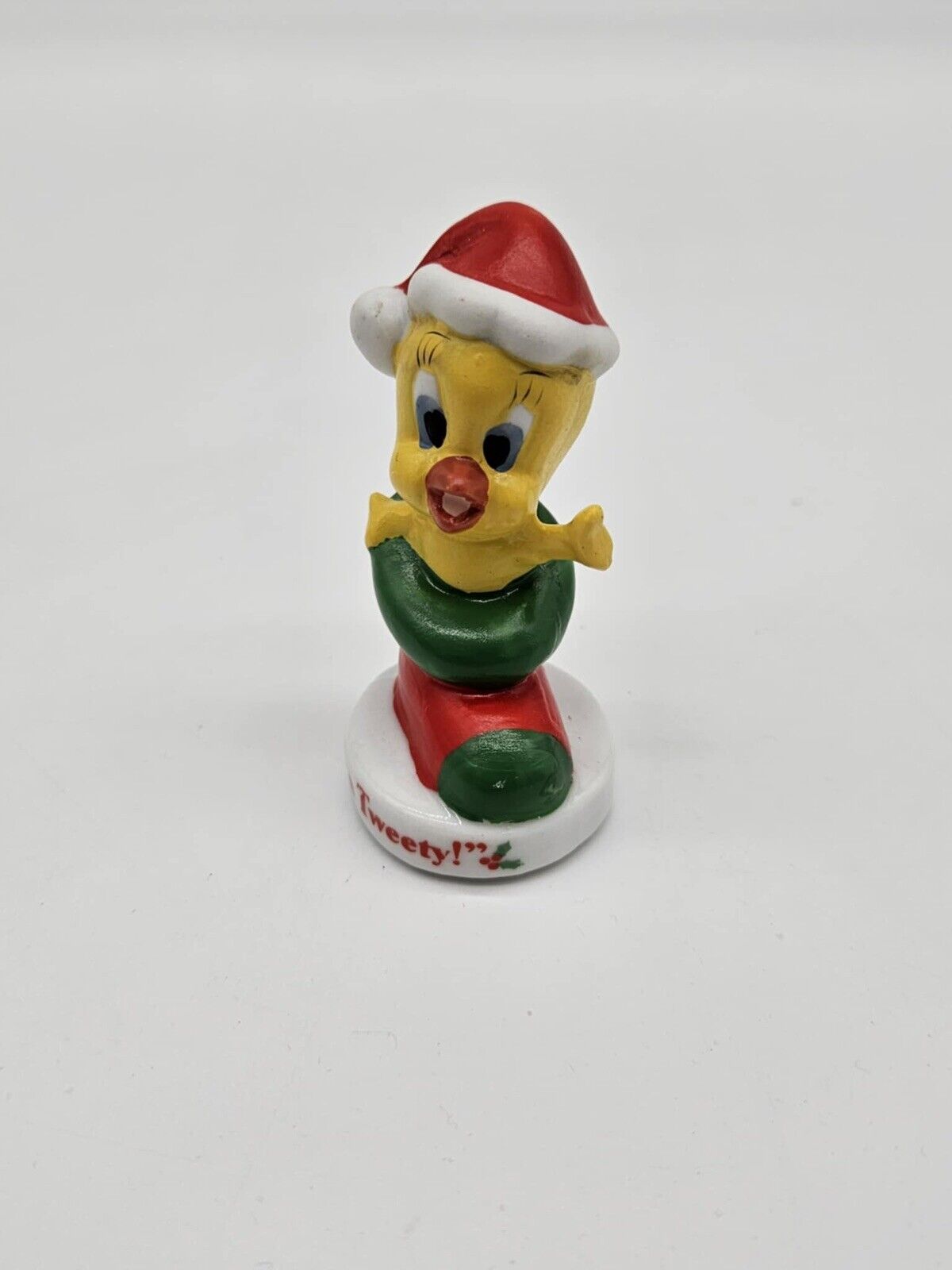 VINTAGE CHRISTMAS PORCELAIN TWEETY BIRD IN STOCKING FIGURINE