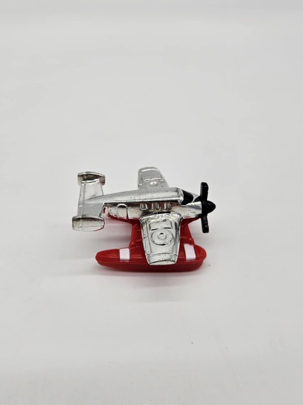 Micro Machines Ocean Flyer LGT Plane Aircraft 1996 Red and Chrome EUC