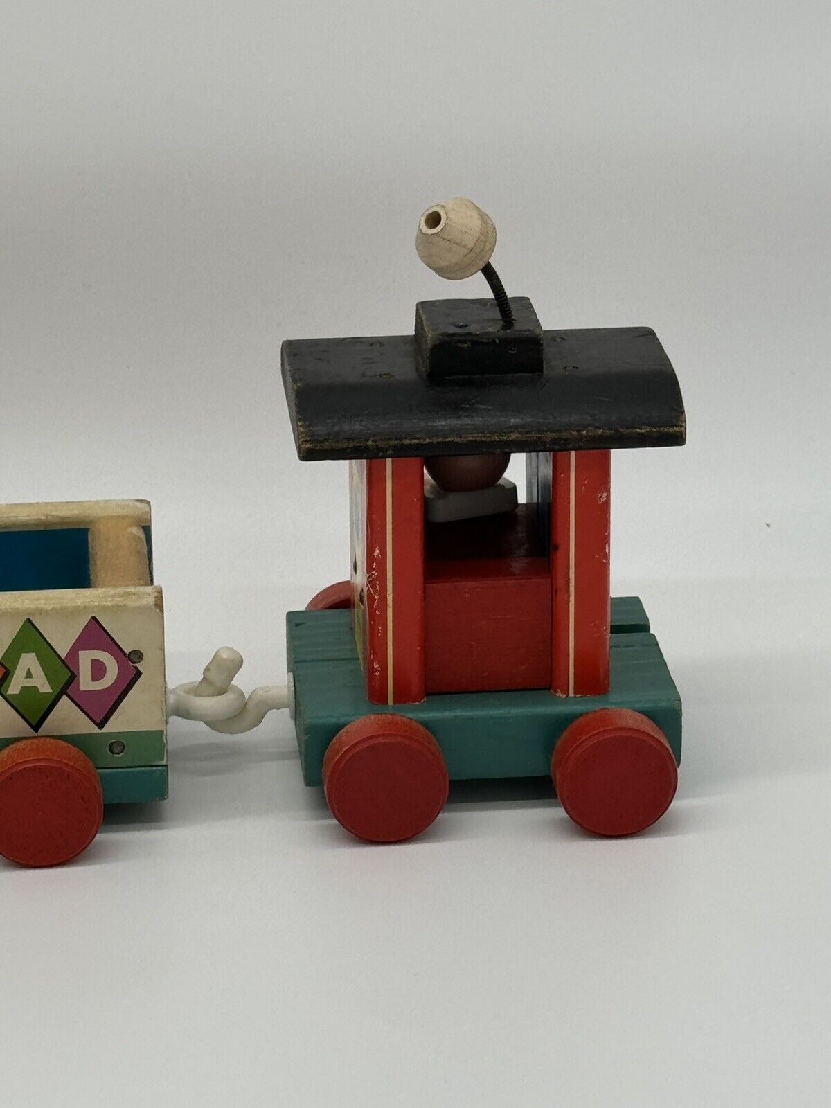 Original 1960s Fisher Price Vintage Huffy Puffy Wooden Train Set Pull Toy 4 Car