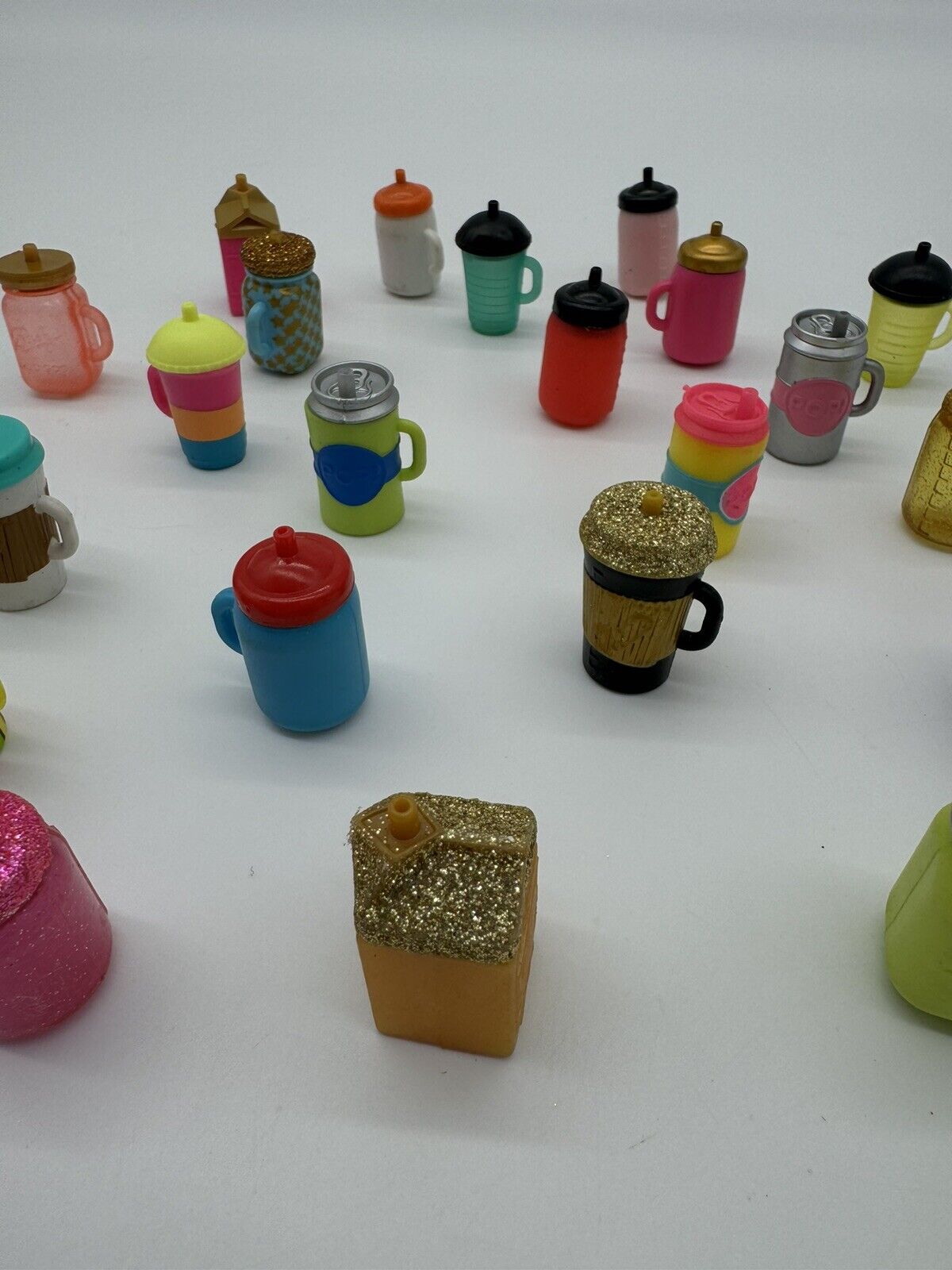 Lot of 22 OMG LOL Surprise Doll Accessories Drinking Cup Mug Bottles