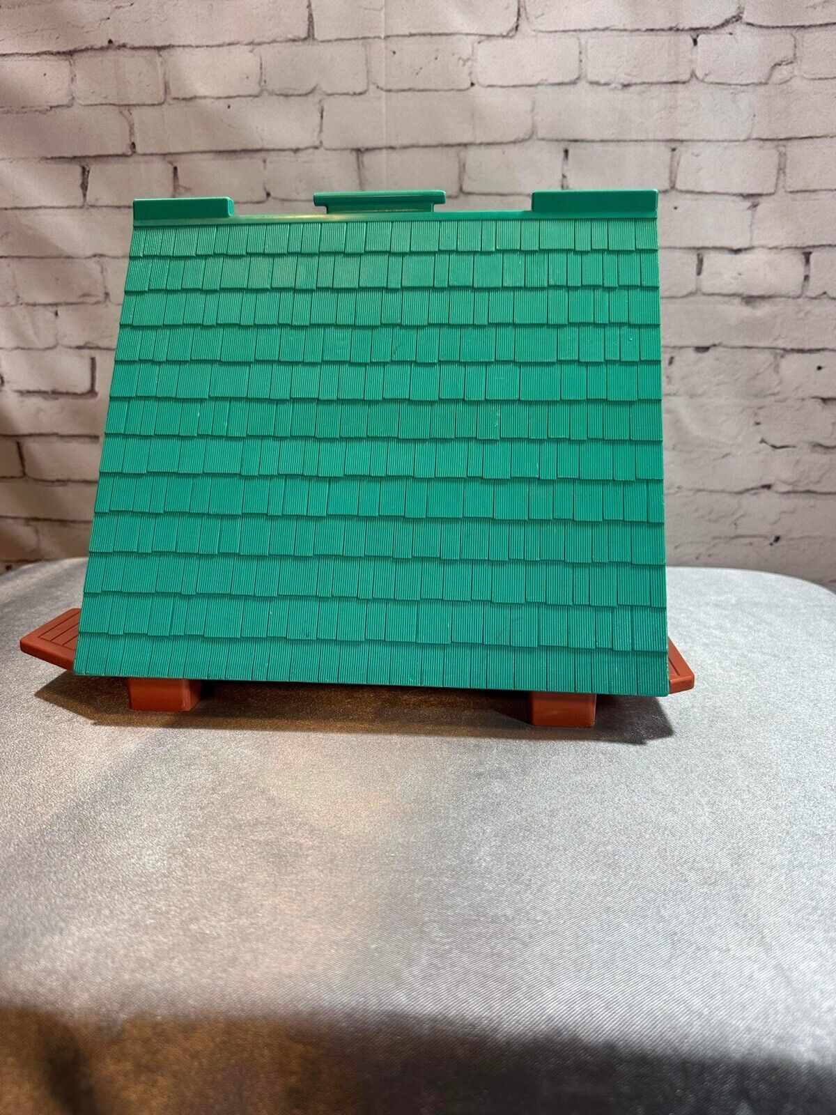 Fisher Price Play Family Little People 990 A Frame Chalet House 1974