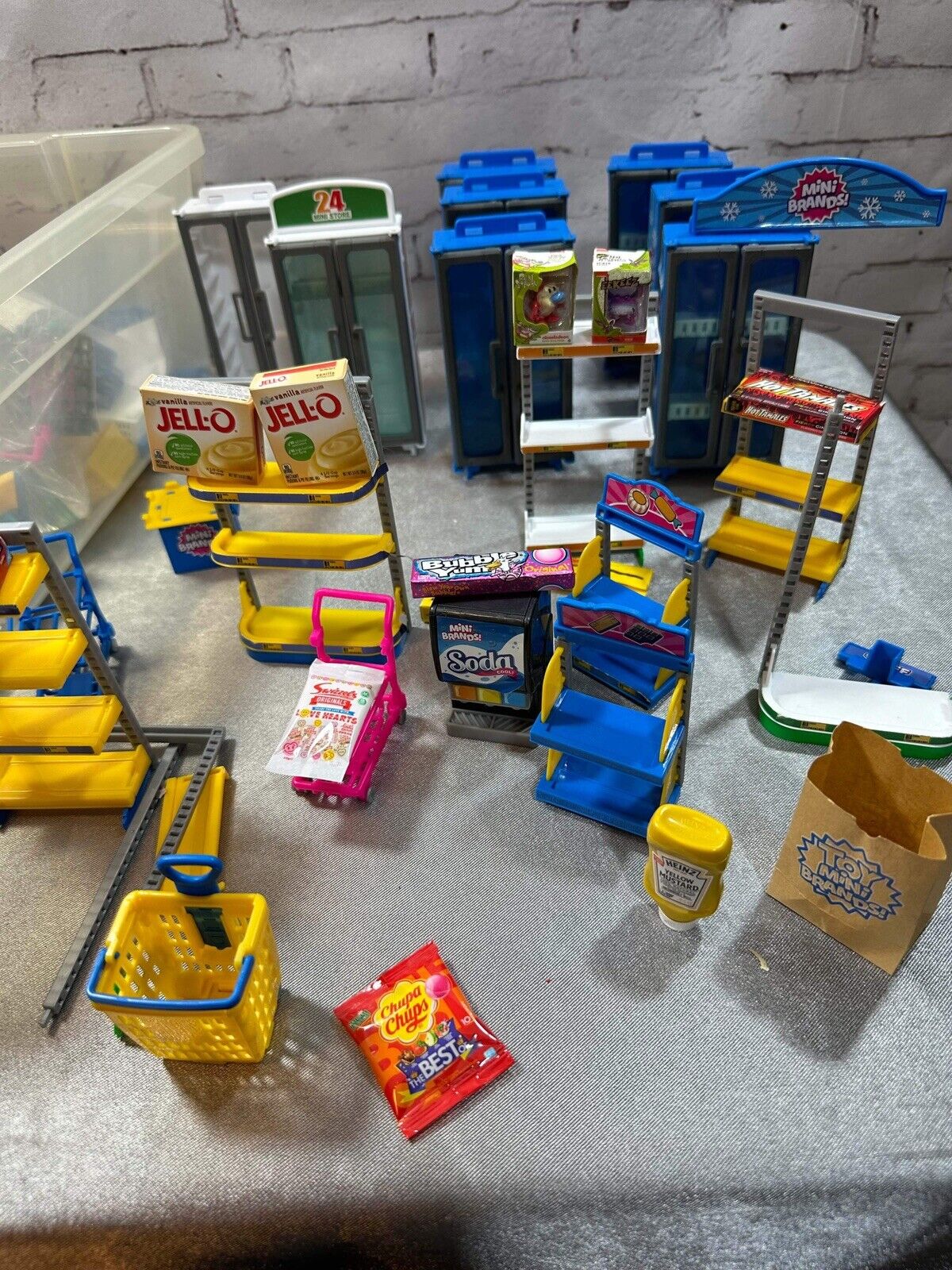 HUGE LOT of Zuru Mini Brands With Mini Mart