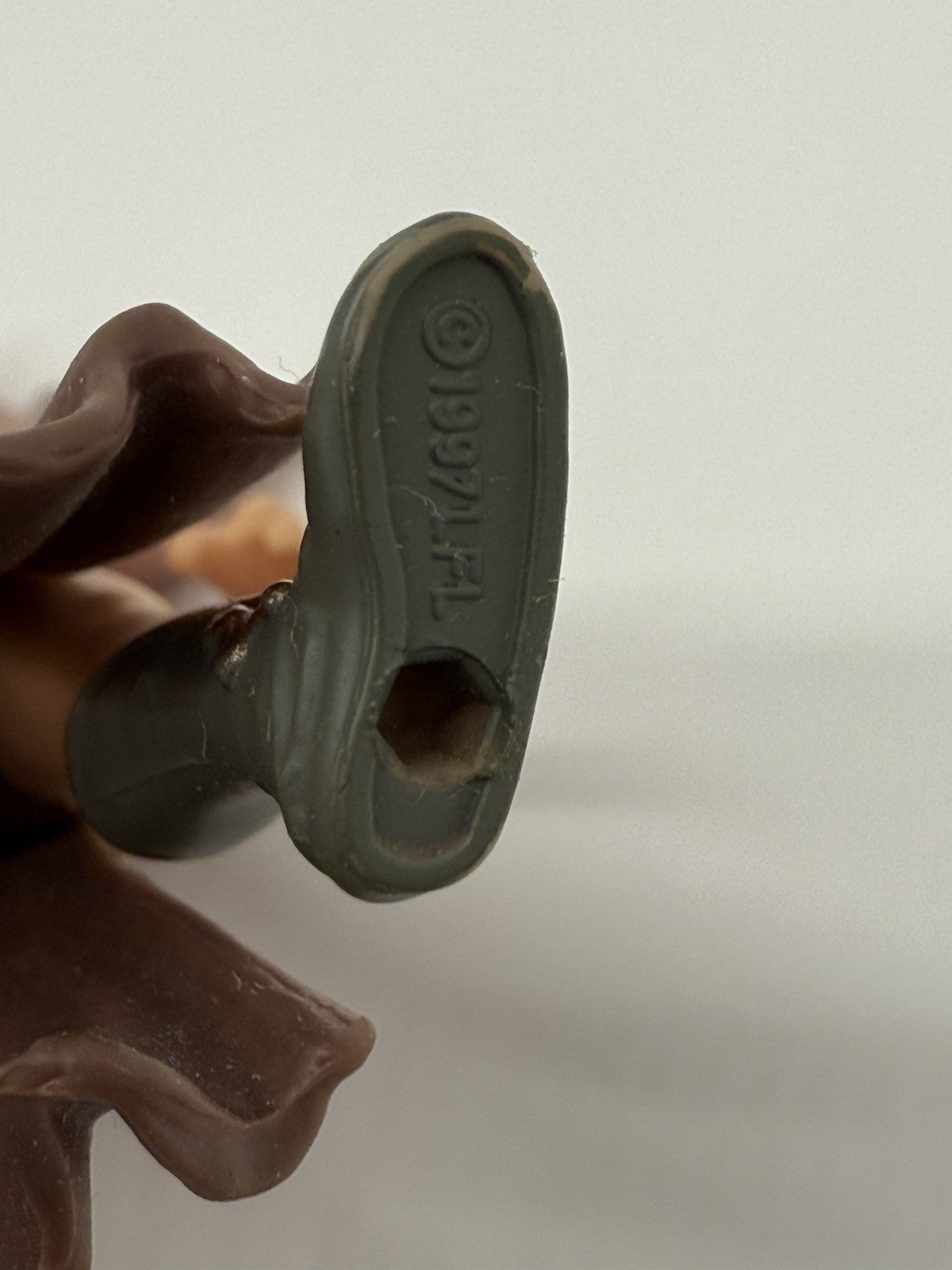 Star Wars 1997 Princess Leia Organa Jabba’s Prisoner Figure 3.75 In.