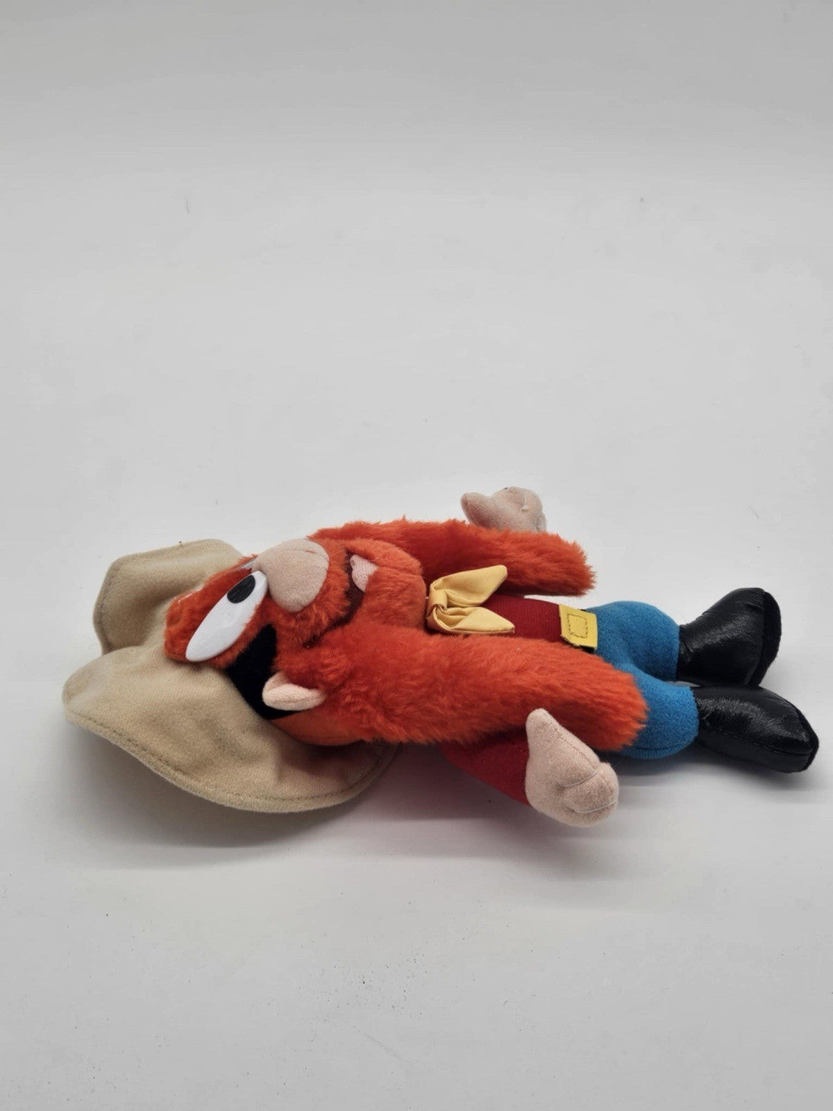 Vintage 1995 Looney Tunes Yosemite Same Stuffed Animal Plush Toy