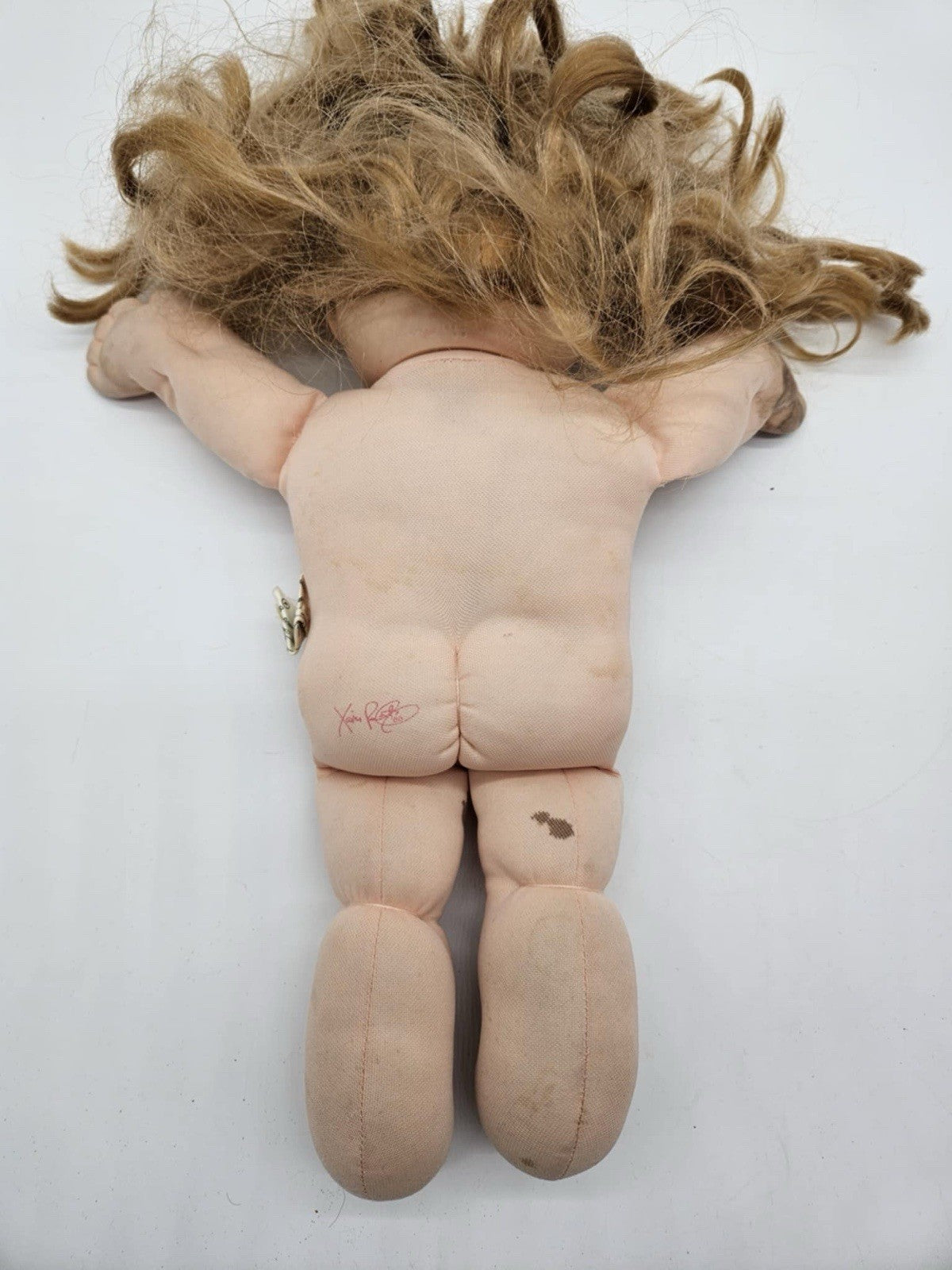 Cabbage Patch Kids Doll 1978,1982 signed in Red Ink Xavier Roberts, PA-1044