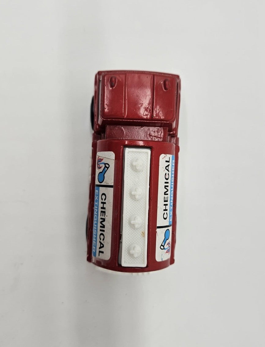 TOOTSIETOT 1/48 SCALE CHEMICAL EXTINGUISHER TANK TRUCK