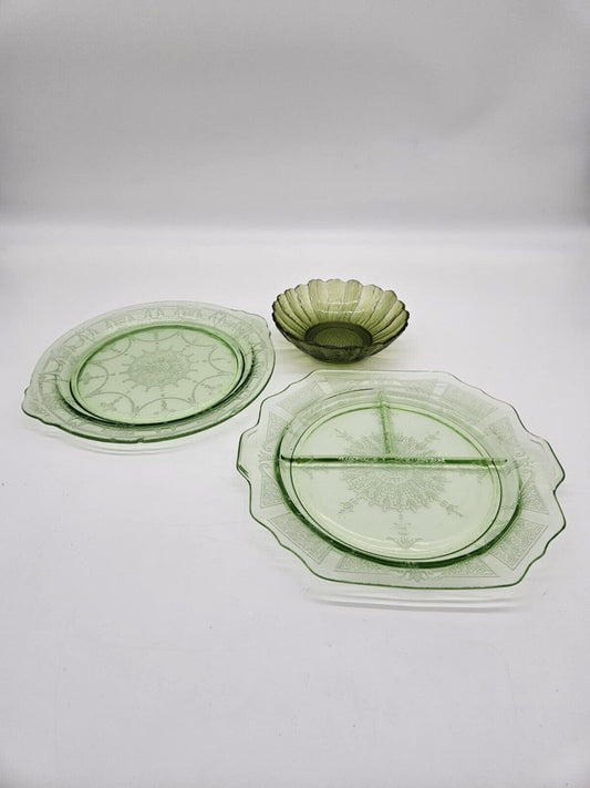 2 Vintage Uranium Glassware Pieces & One Vintage Textured Green Glass Bowl
