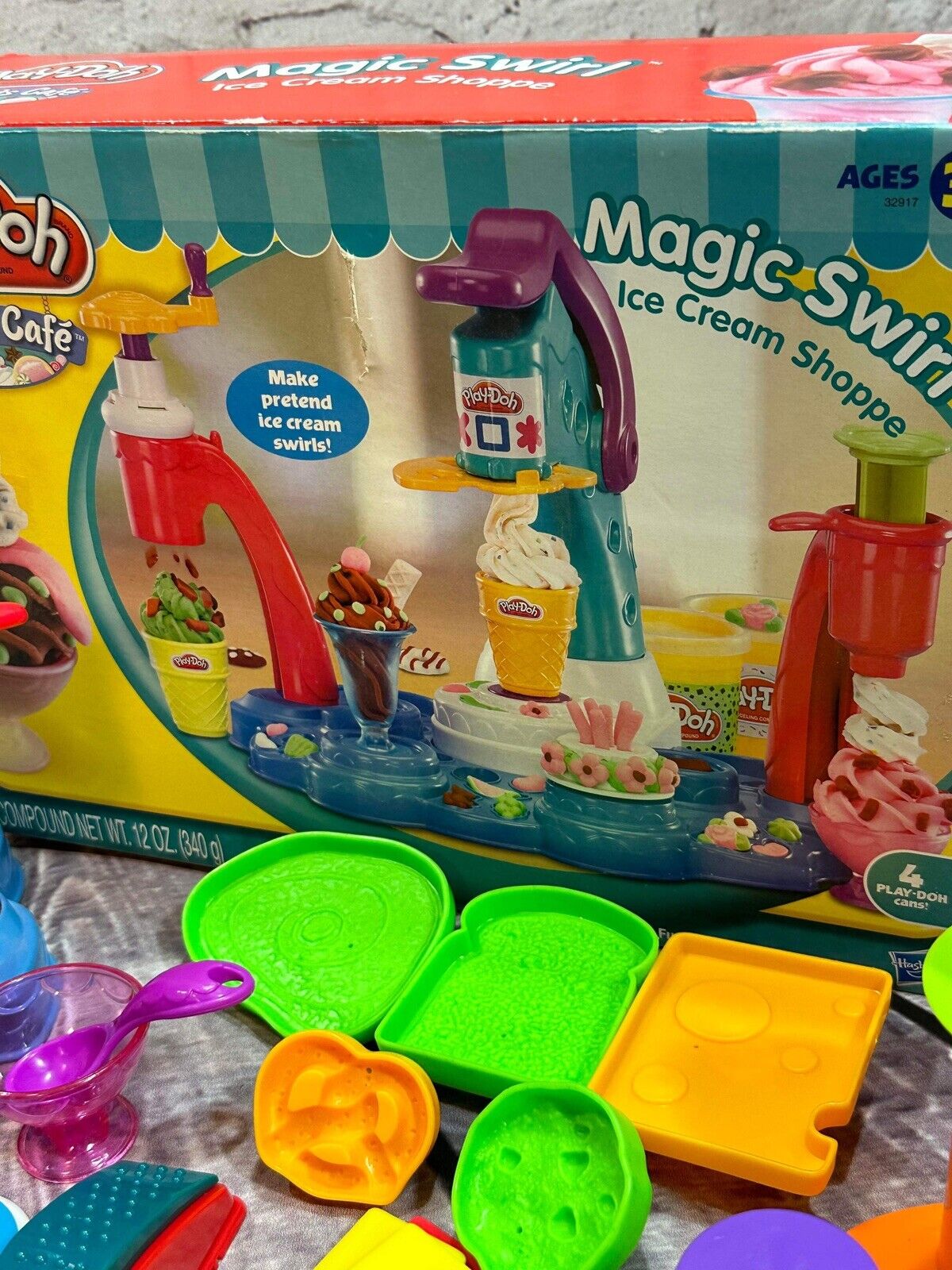 Play-Doh LOT Magic Swirl Ice Cream Shoppe Playset PLUS EXTRAS