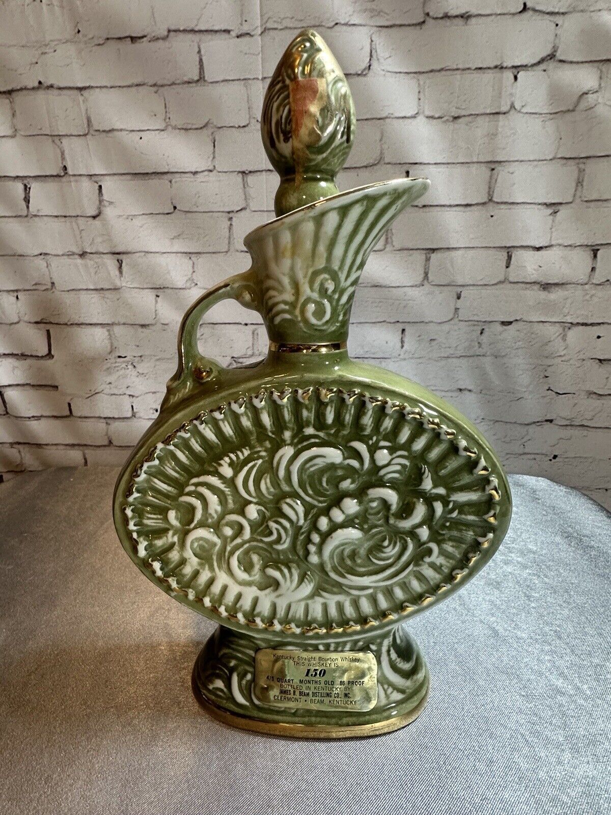 1969 Jim Beam Bourbon Whiskey Decanter Flowe Yelow Rose Bottle VCFG FNF