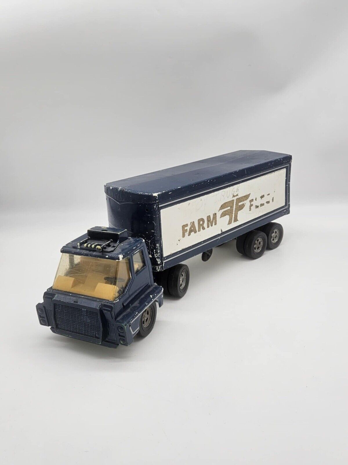 RARE Vintage Farm & Fleet Diecast Toy Semi Truck & Trailer ~ Blue