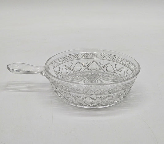 IMPERIAL GLASS CO. CAPE COD CRYSTAL #160/181 5-1/2" DIAMETER HANDLED SPIDER DISH