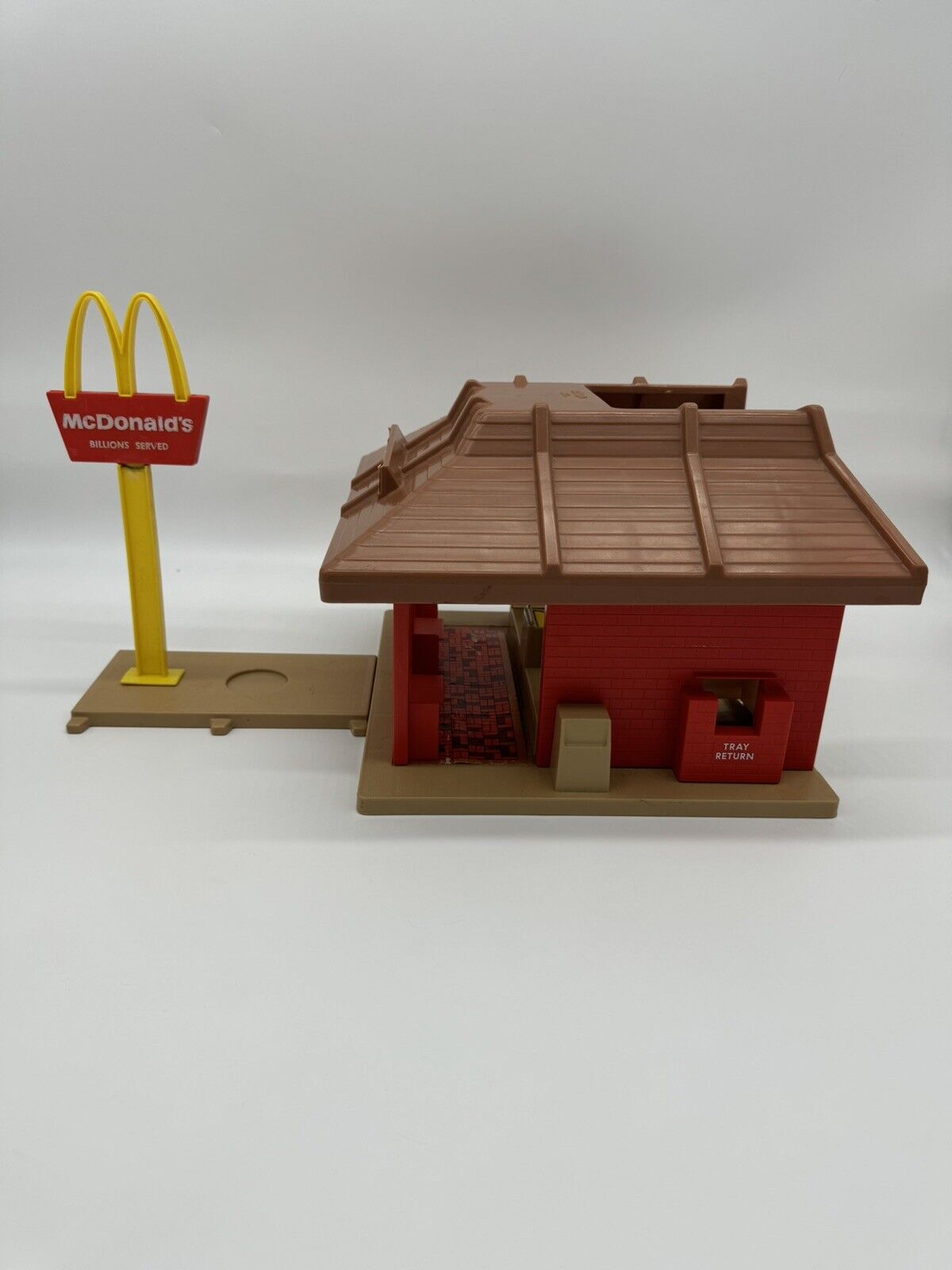 Vintage 1974 Playskool Familiar Places Play Set McDonalds Restaurant