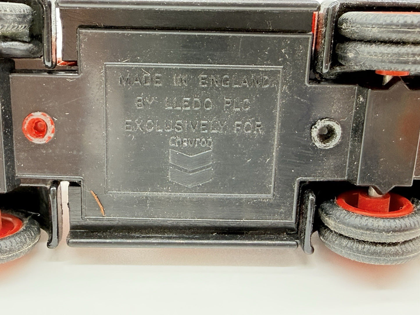 LLEDO Chevron Standard Oil 1934 Dennis Refinery Fire Truck