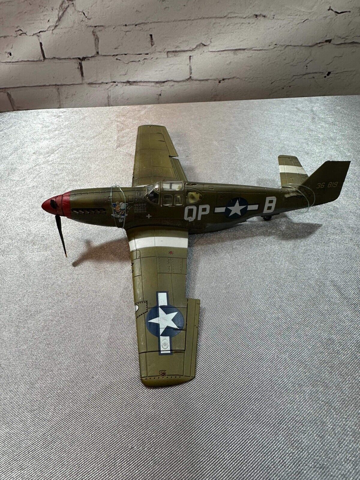 Hobby Master HA8515, P-51B Mustang "Steve Pisanos" 36798 4th FG 334th FOR PARTS