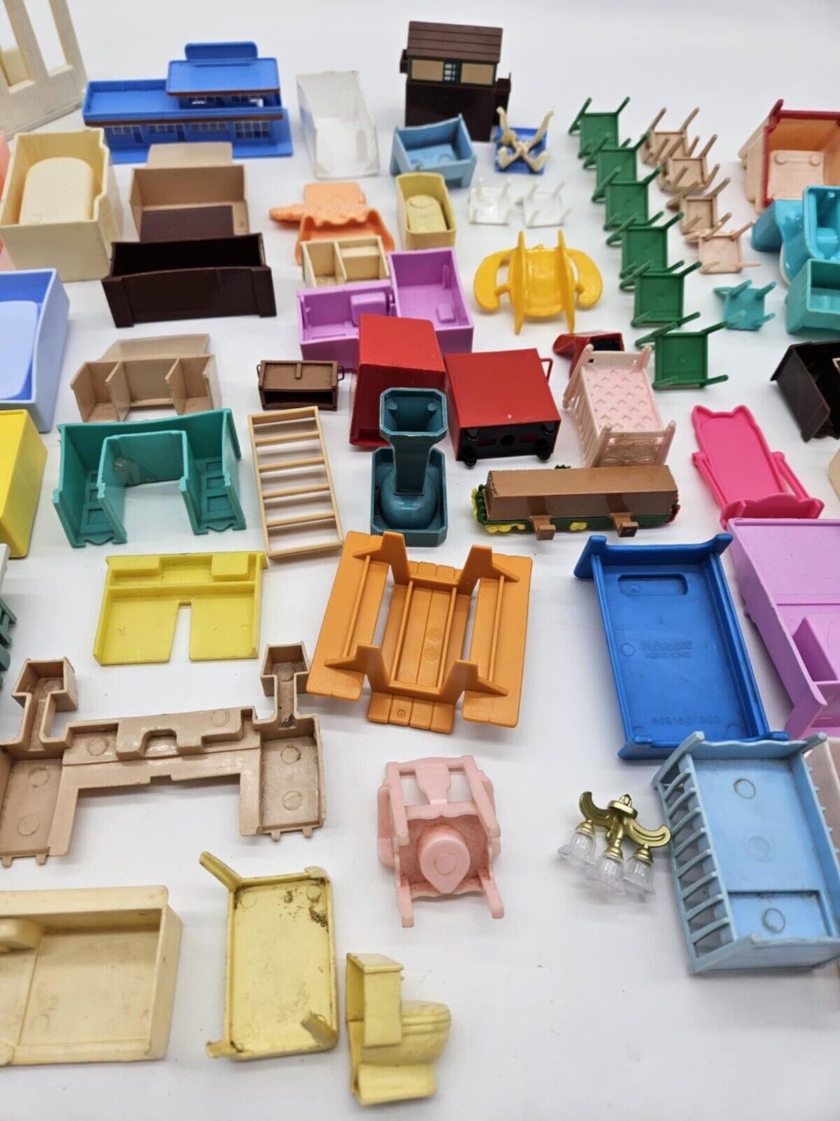Vtge Lot Doll Dollhouse Furniture Plasco Fisher Price Renwall Arco & MORE!