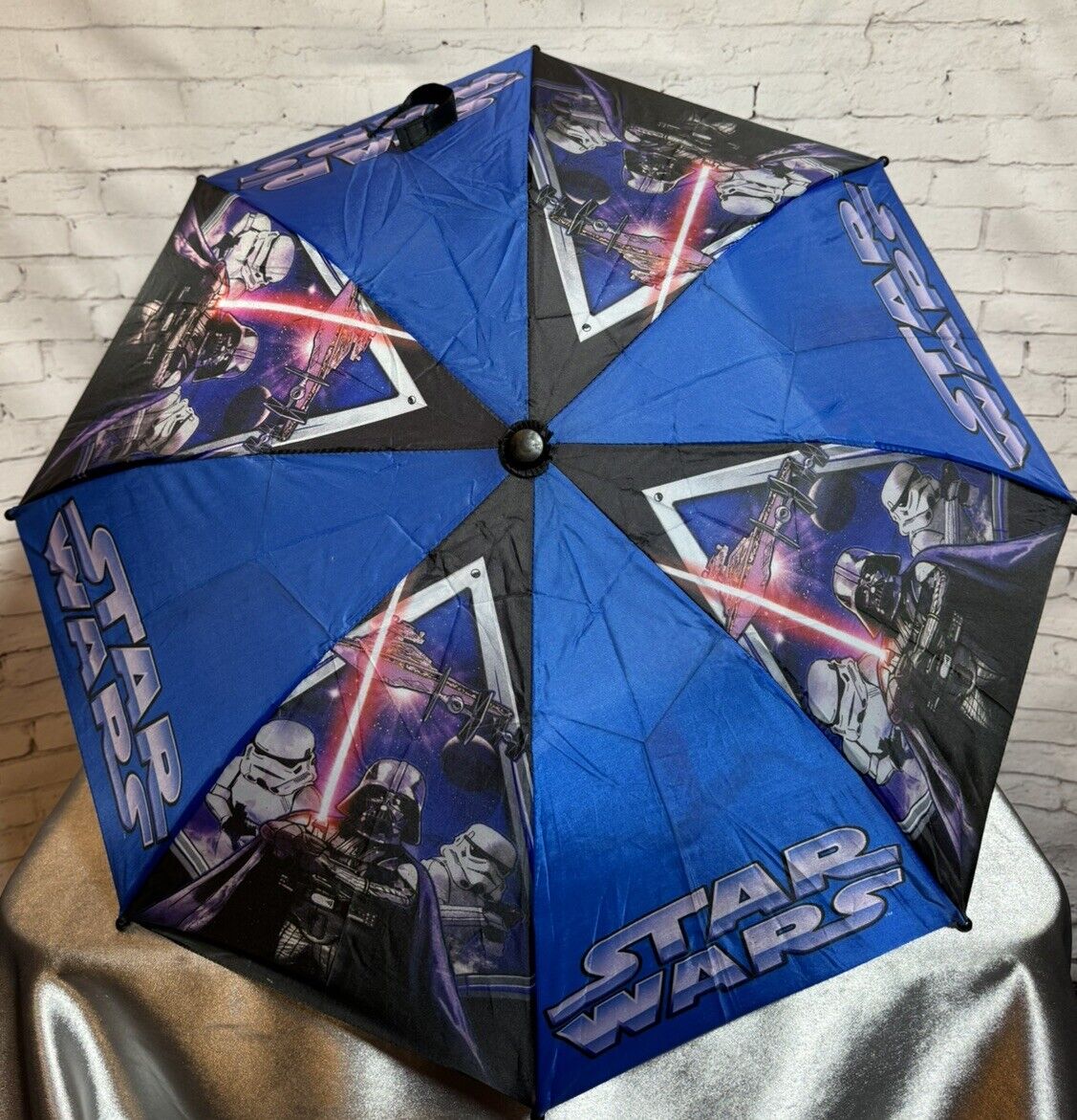 Children’s Star Wars Umbrella with Darth Vader Handle 005