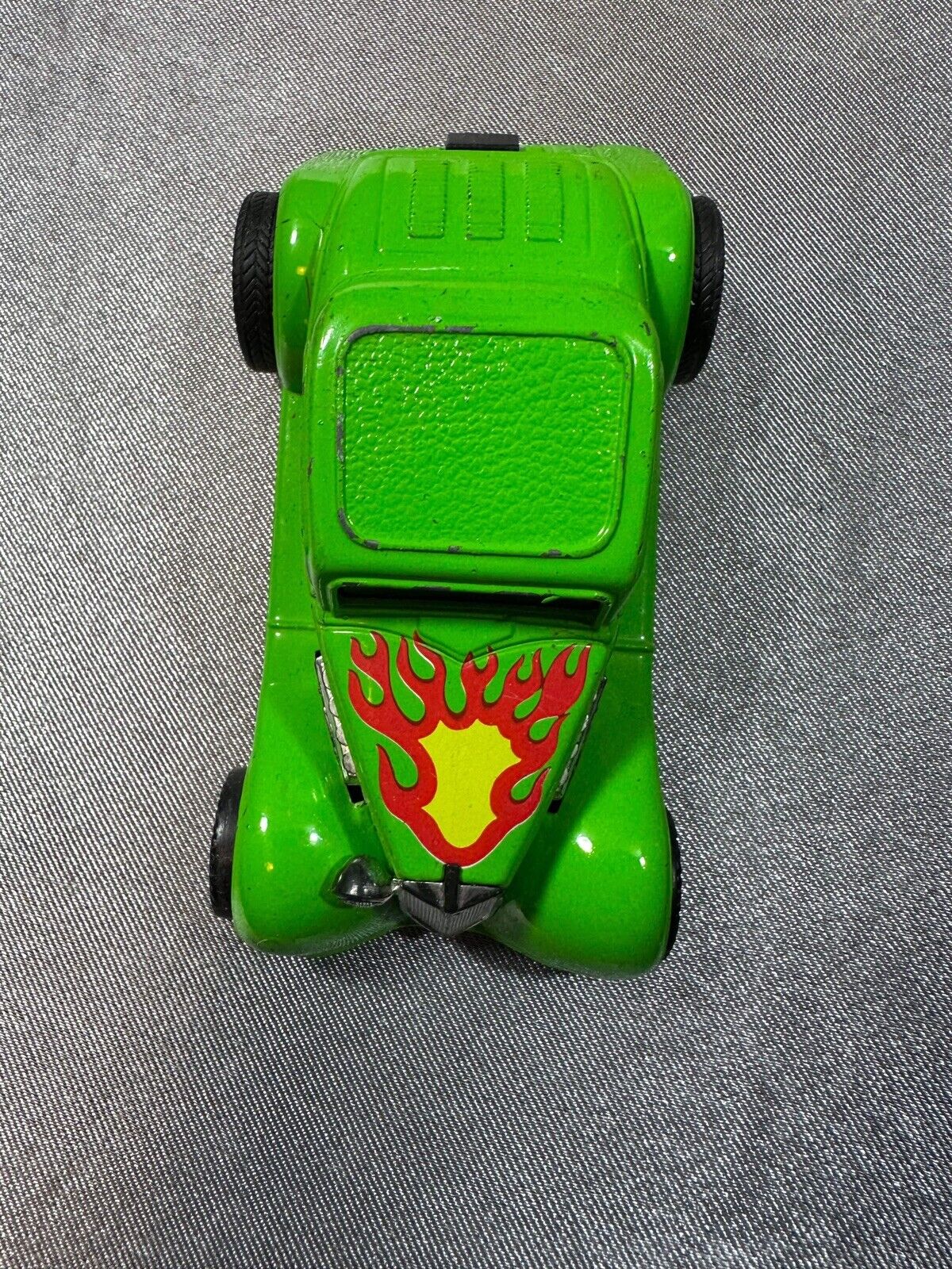 one vintage "ARCO" mattel '33 ford free wheeling car