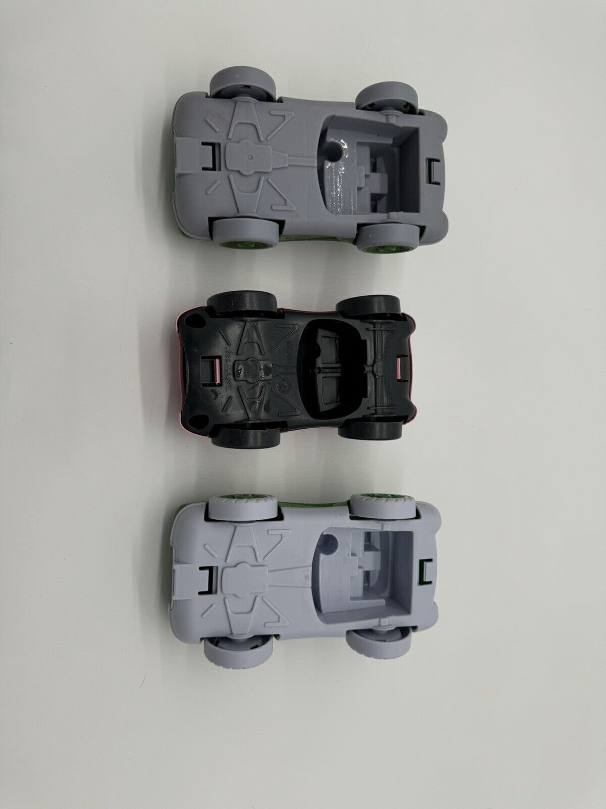 Greenbrier International Green #1 Turbo Wheels & Pink Race Car Plastic Toy Cars