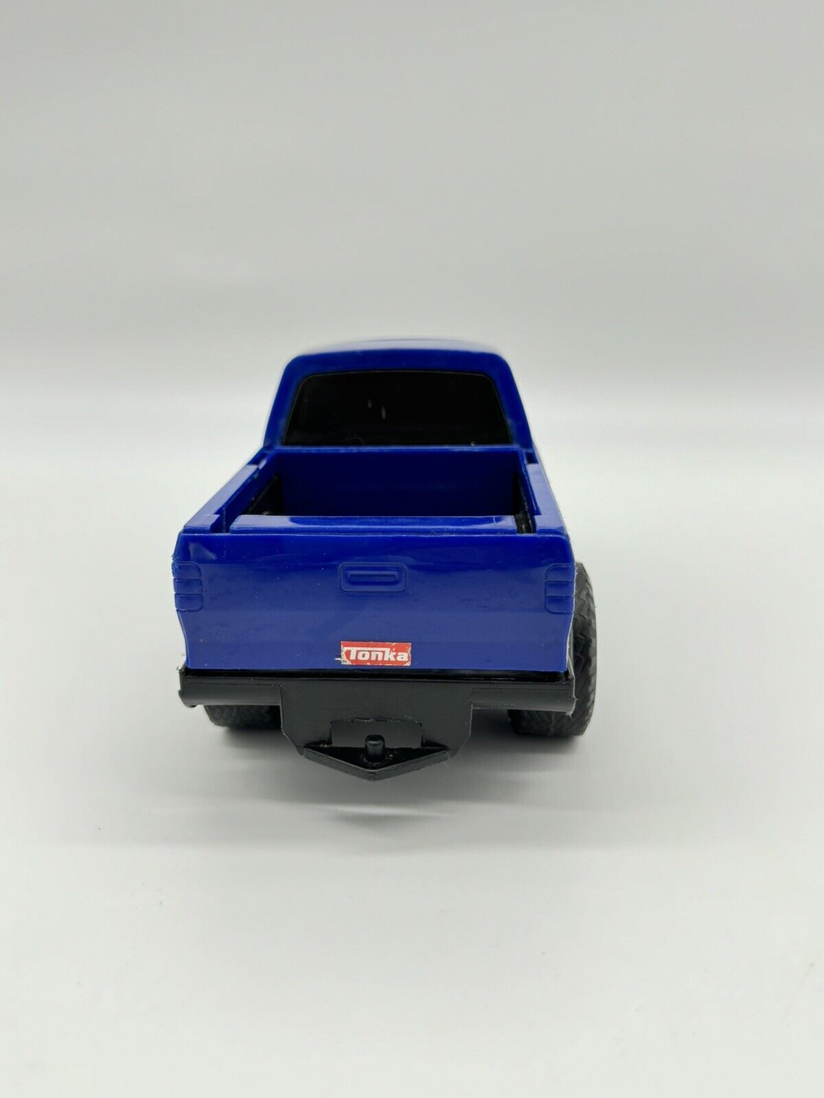 Funrise Hasbro Tonka 8.25" Extended Cab Blue Wave Graphic Pickup Truck Toy