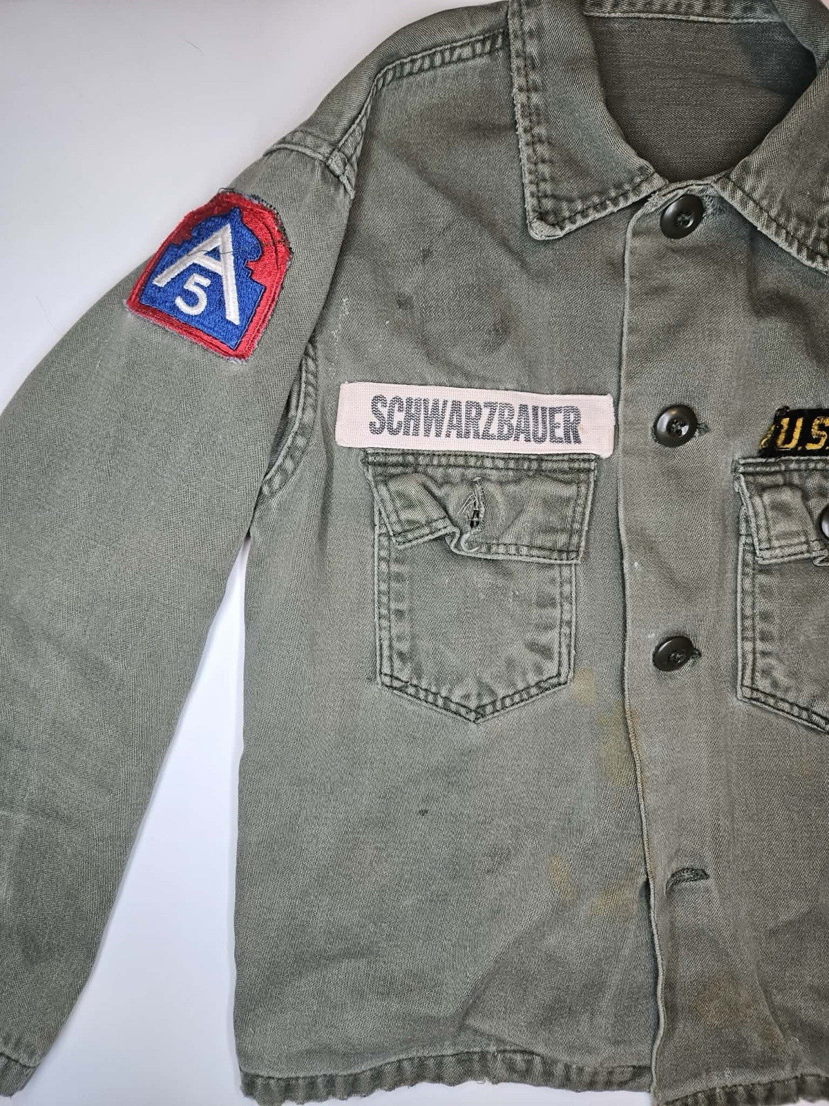 Vintage U.S. Army OG-107 Utility Shirt Jacket Patches Name Tape Small