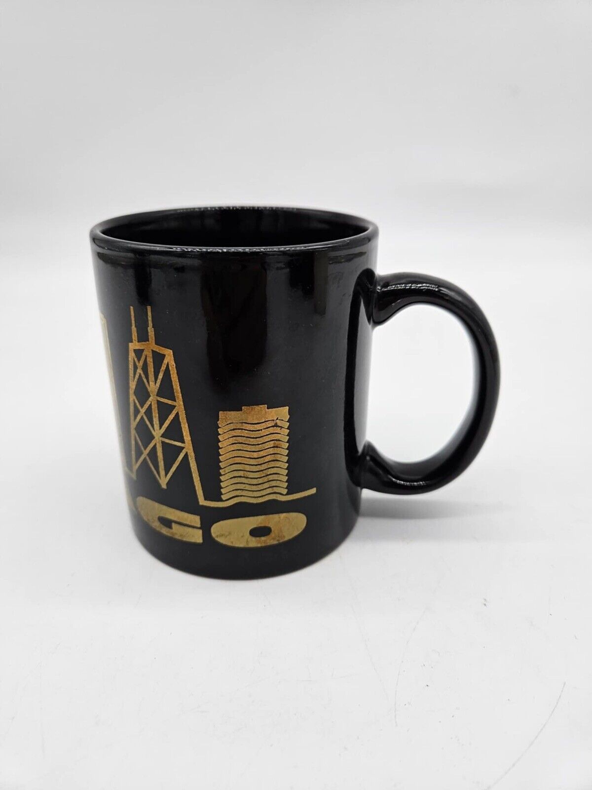 CHICAGO City Skyline, Gold on Black, COFFEE CUP Mug