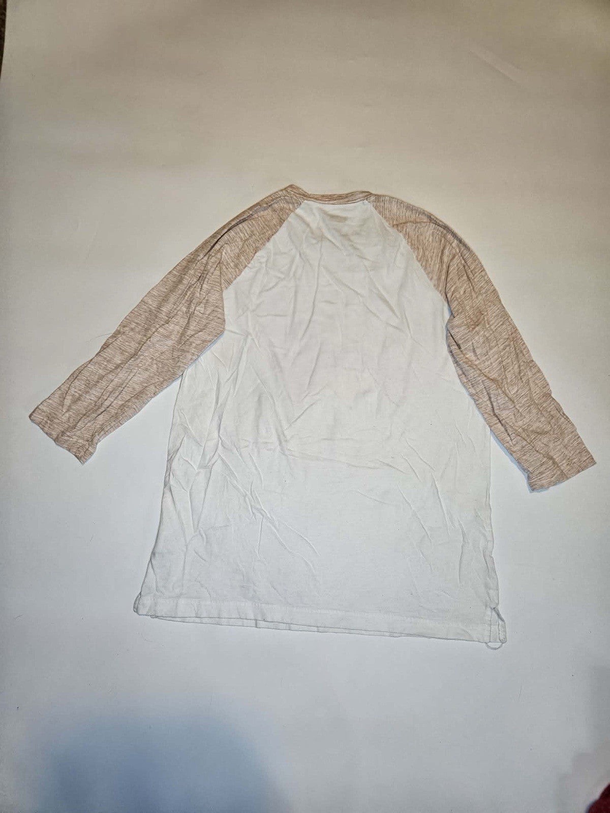 PINK Victoria’s Secret Raglan Baseball Tee Women’s Small White Tan
