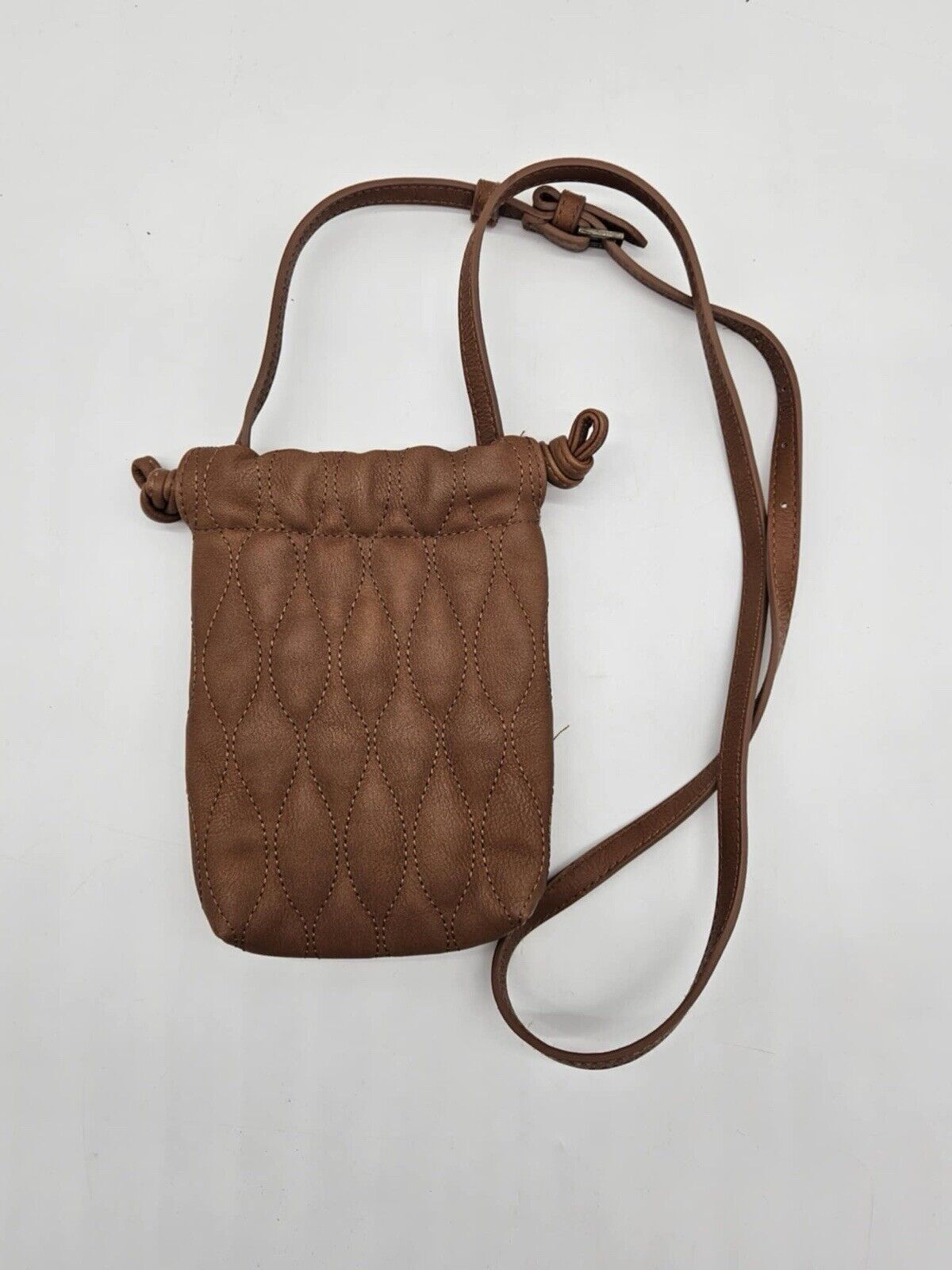 Universal Thread Quilted Phone Crossbody