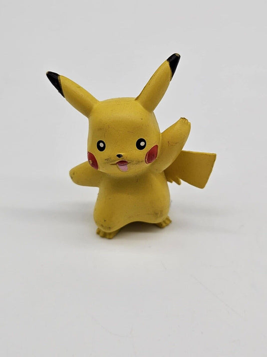 Nintendo GTSJ Pokemon Tomy Pikachu 1.5 Inch Character Toy Figure RARE GEN 1