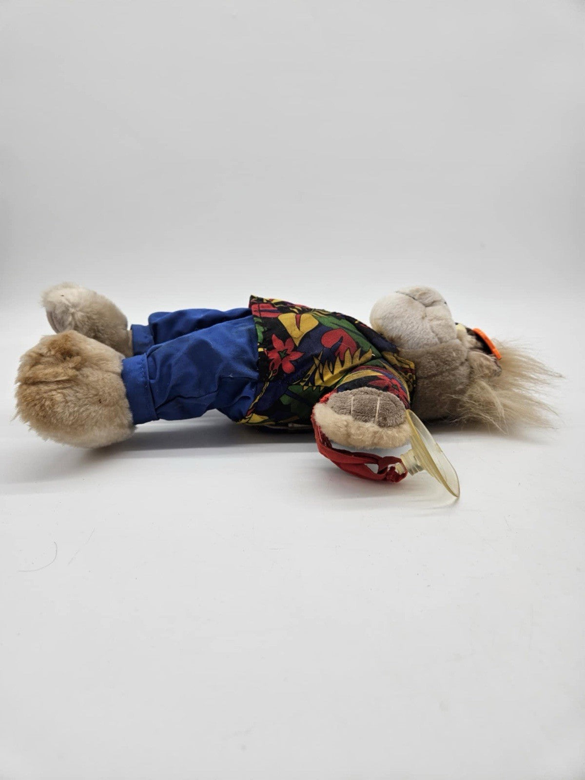 MATTEL 1998 TEDDY BEAR BUBBA ON BOARD TALKS!! APP 12 INCHES TALL