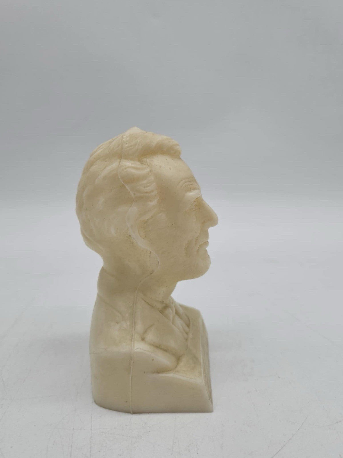 Abraham Lincoln Bust Museum Science & Industry Union Carbide Hall Of Elements