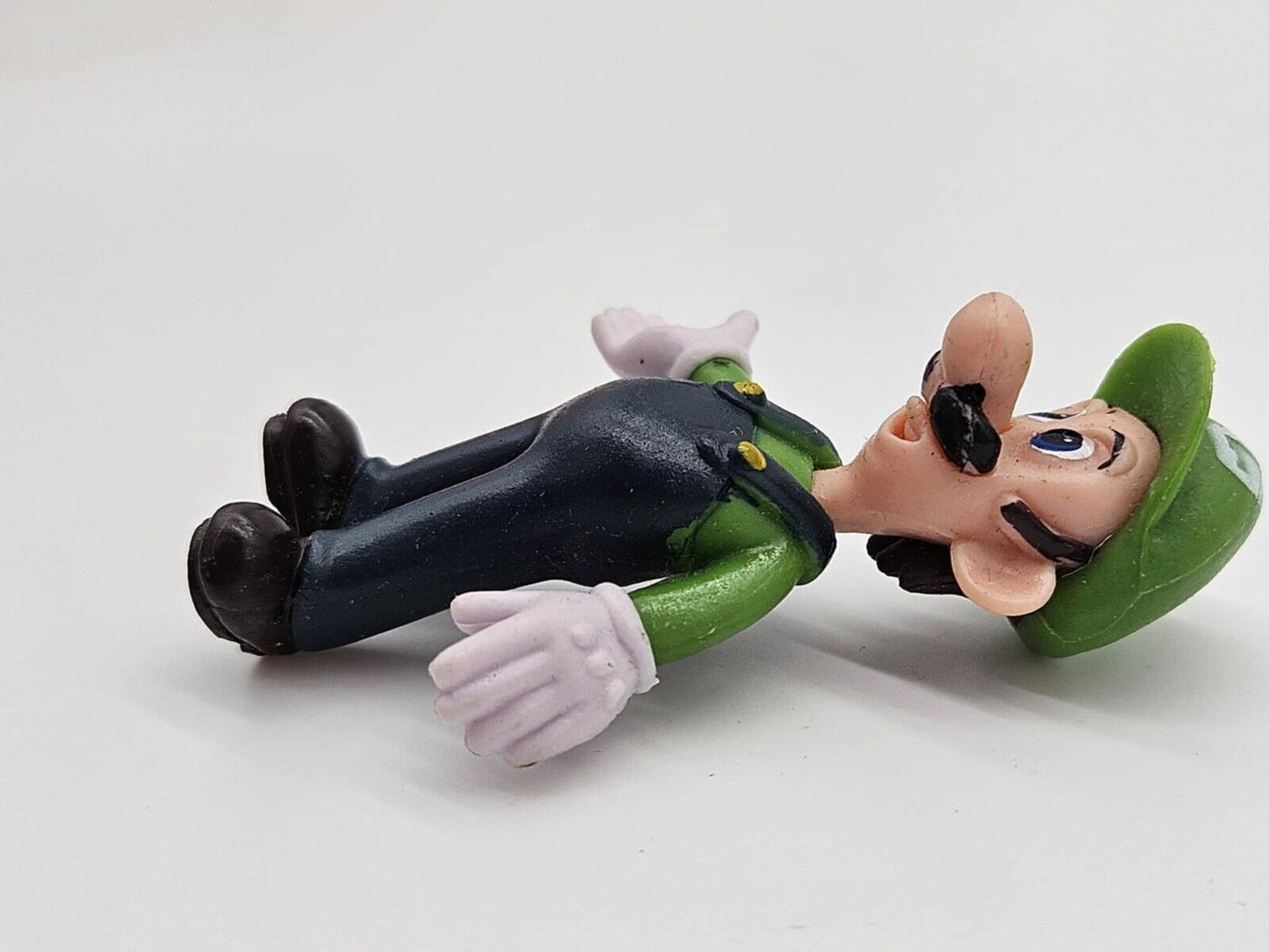 Luigi 2.5 Action Figure Toy Jakks World of Nintendo Super Mario Caketopper