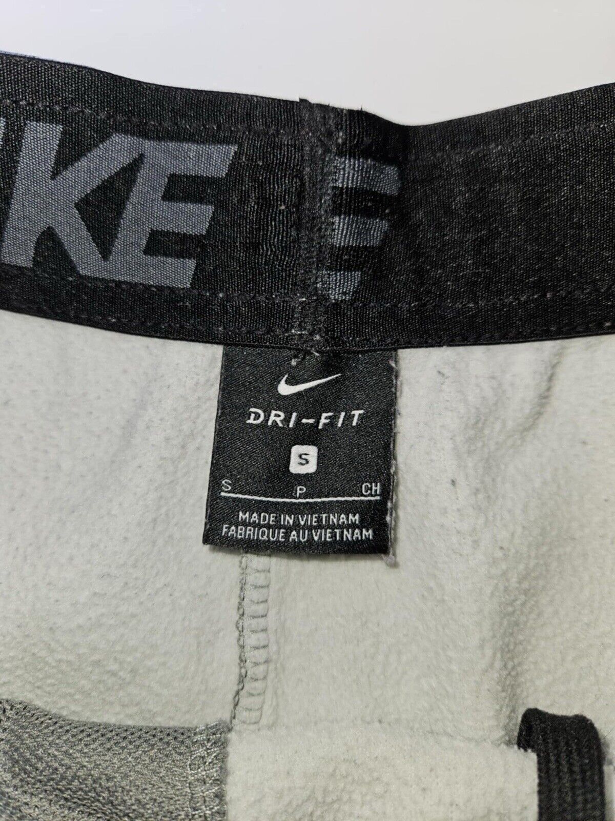 Nike DRI-FIT Mens Joggers Pants Grey Nike Swoosh Logo Small