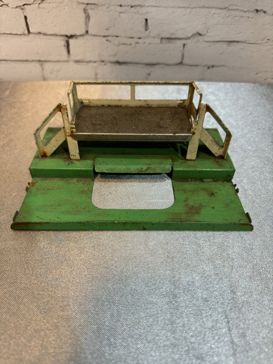 Lionel 3462P Milk Car Platform 005