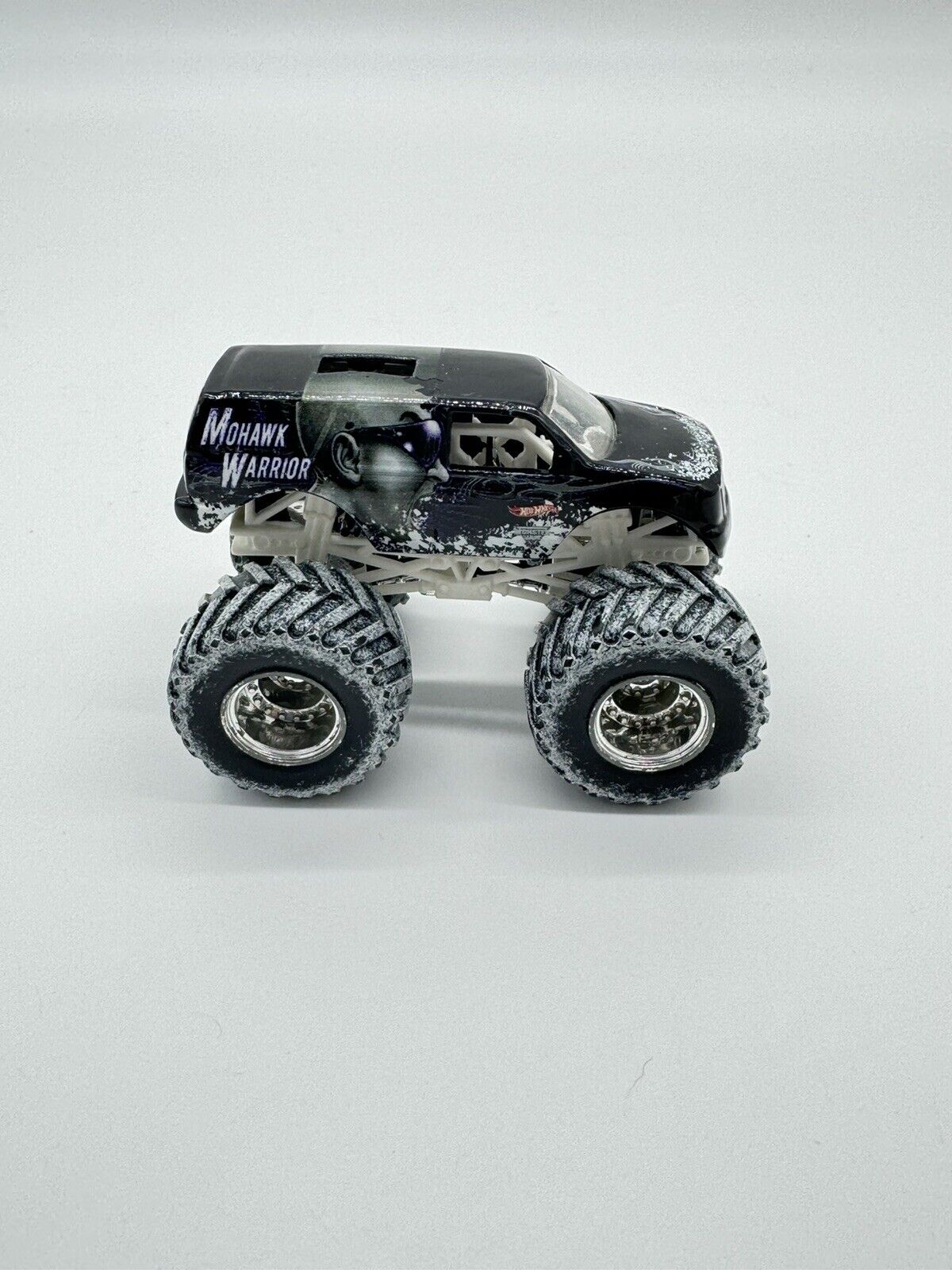 Monster Jam Truck 1:64 Monster Trucks Mixed Hot Wheels Lot Of 8