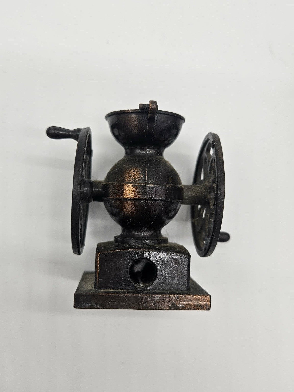 Vintage Mini Cast Iron Coffee Grinder Mill Pencil Sharpener Dollhouse