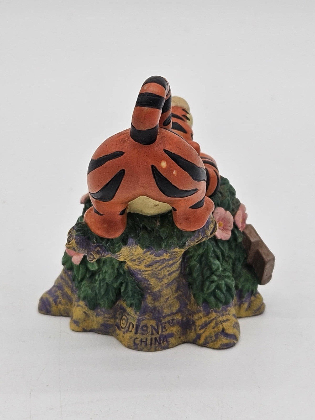 Fantasma Tigger Time Winnie-the-Pooh Miniature Clock Figurine Needs Battery