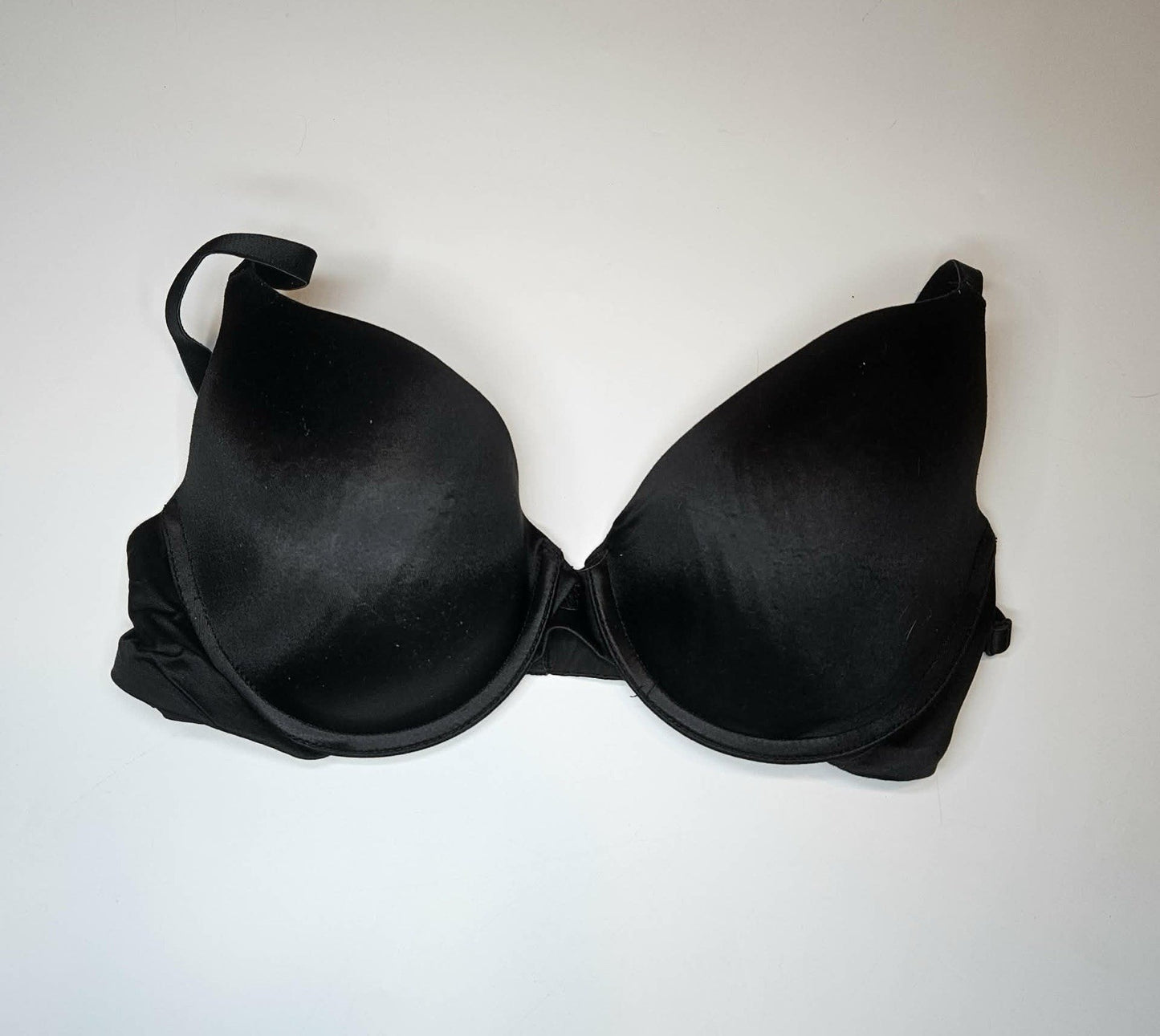 Victoria’s Secret Uplift Semi Demi Bra Black Underwire Padded Size 36C