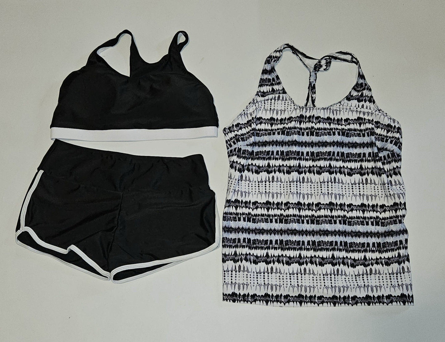 Black White 3 Piece Tankini Swimsuits for Women Athletic Bathing Suits Swim M