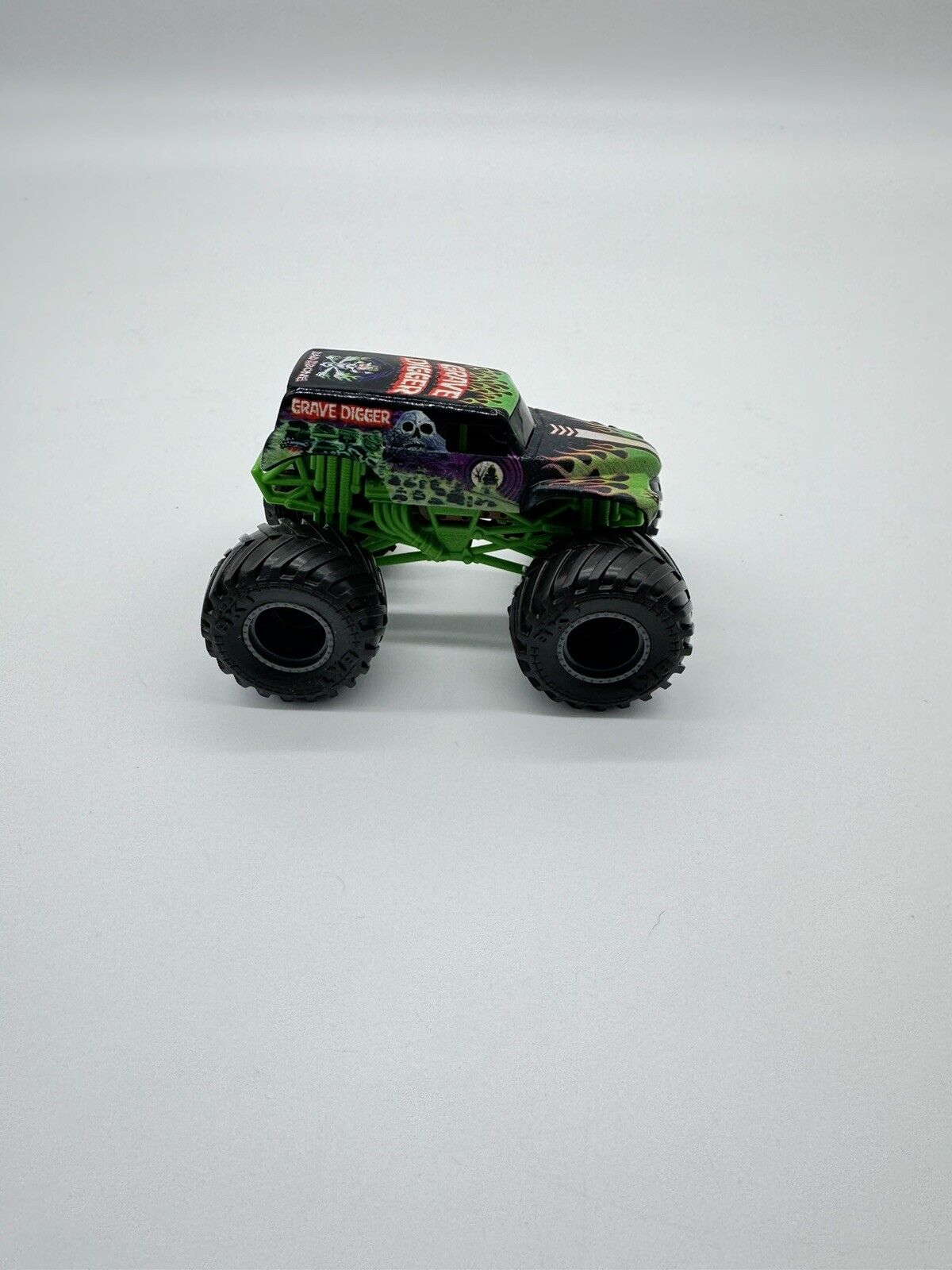 Monster Jam Truck 1:64 Monster Trucks Mixed Hot Wheels Lot Of 8
