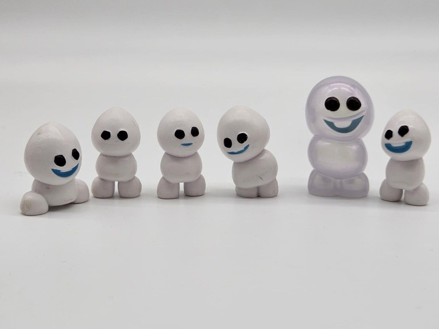 Disney Frozen 6 Mini Plastic Fluffy Puffy Olaf Snowgies Figurines