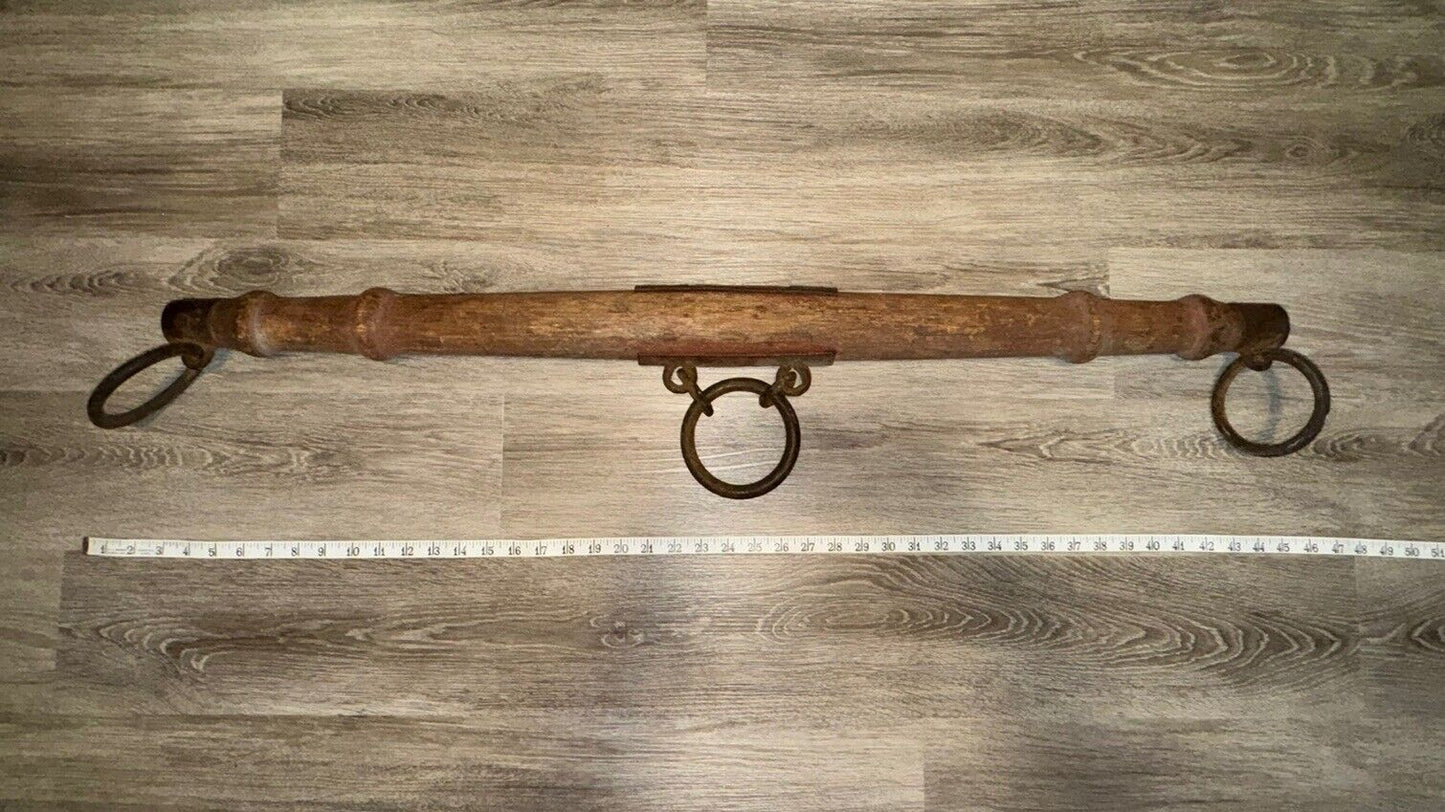 VINTAGE ANTIQUE PRIMITIVE HORSE OX HARNESS HITCH SINGLE TREE YOKE WOOD IRON 40"