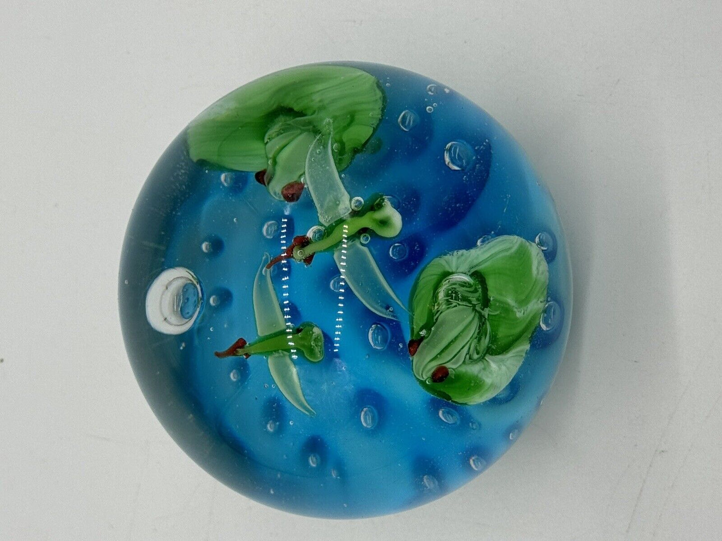 MURANO HAND MADE ART GLASS PAPERWEIGHT BLUE WITH GREEN BIRDS AND FROGS
