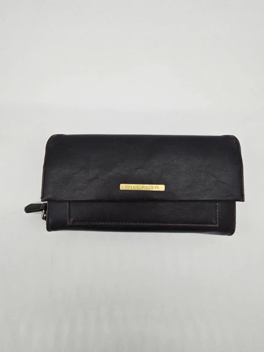 New Vintage Liz Claiborne Easy To Handle Ladies Wallet With Extra Compartments
